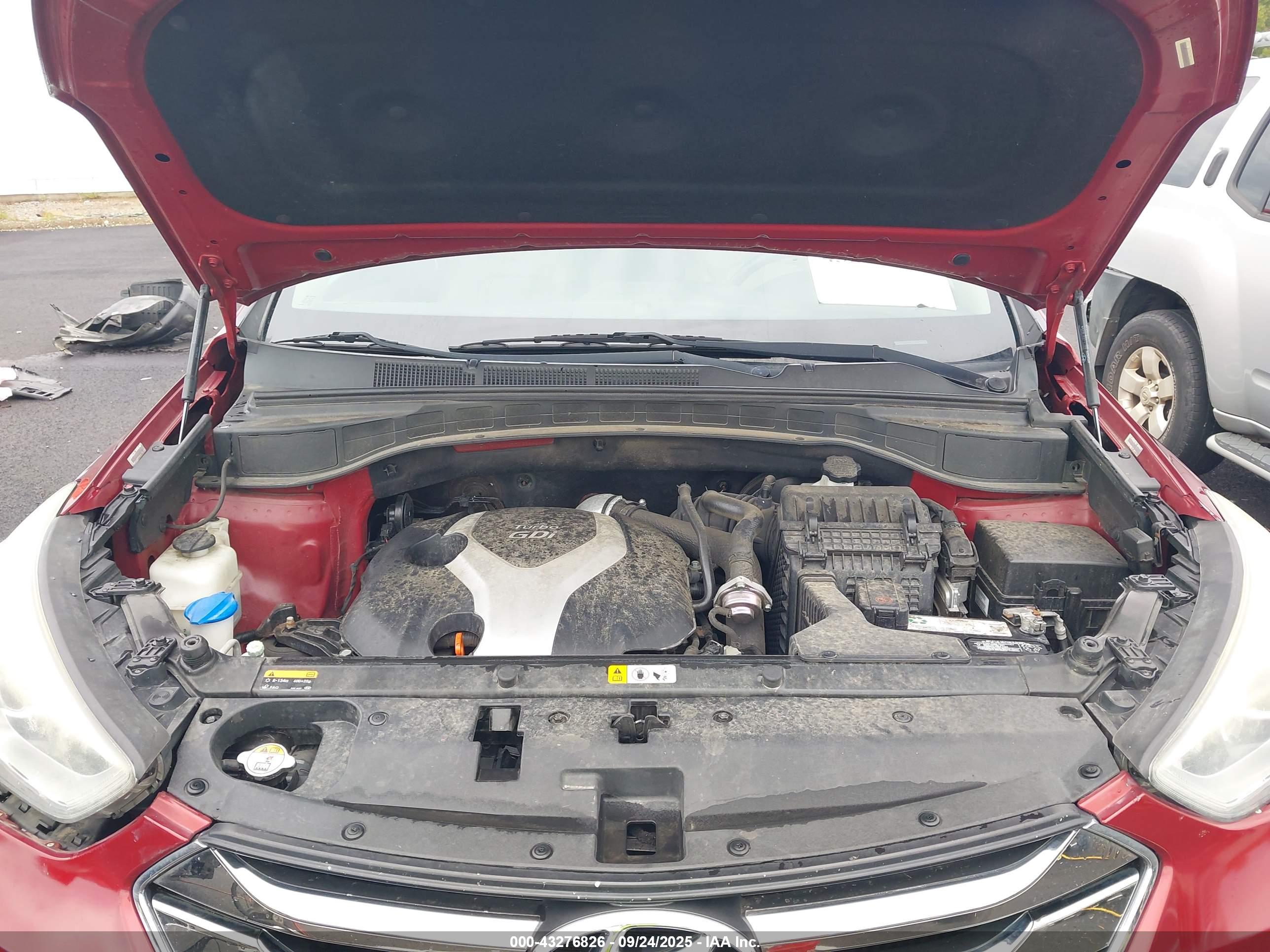HYUNDAI SANTA image 10
