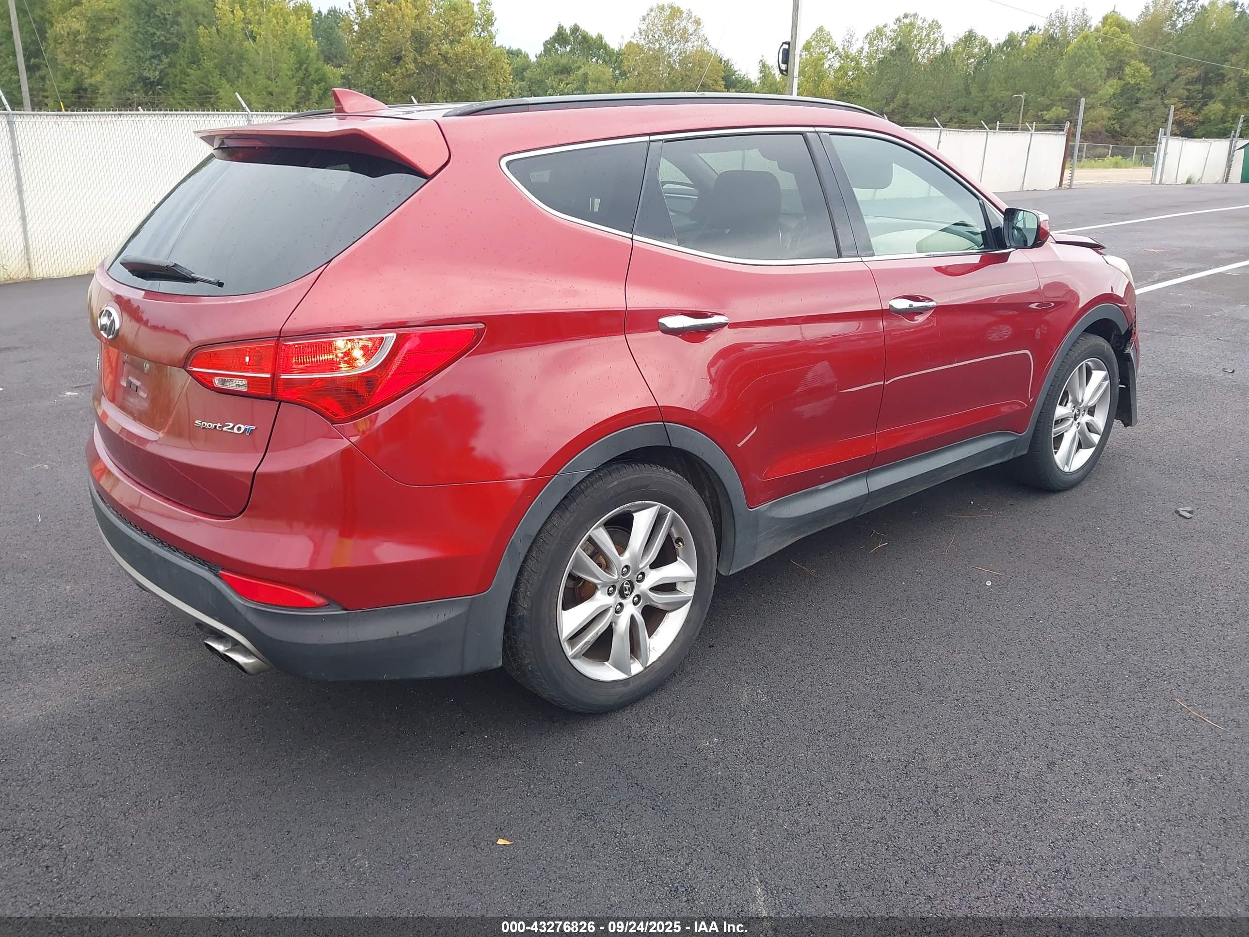 HYUNDAI SANTA image 4