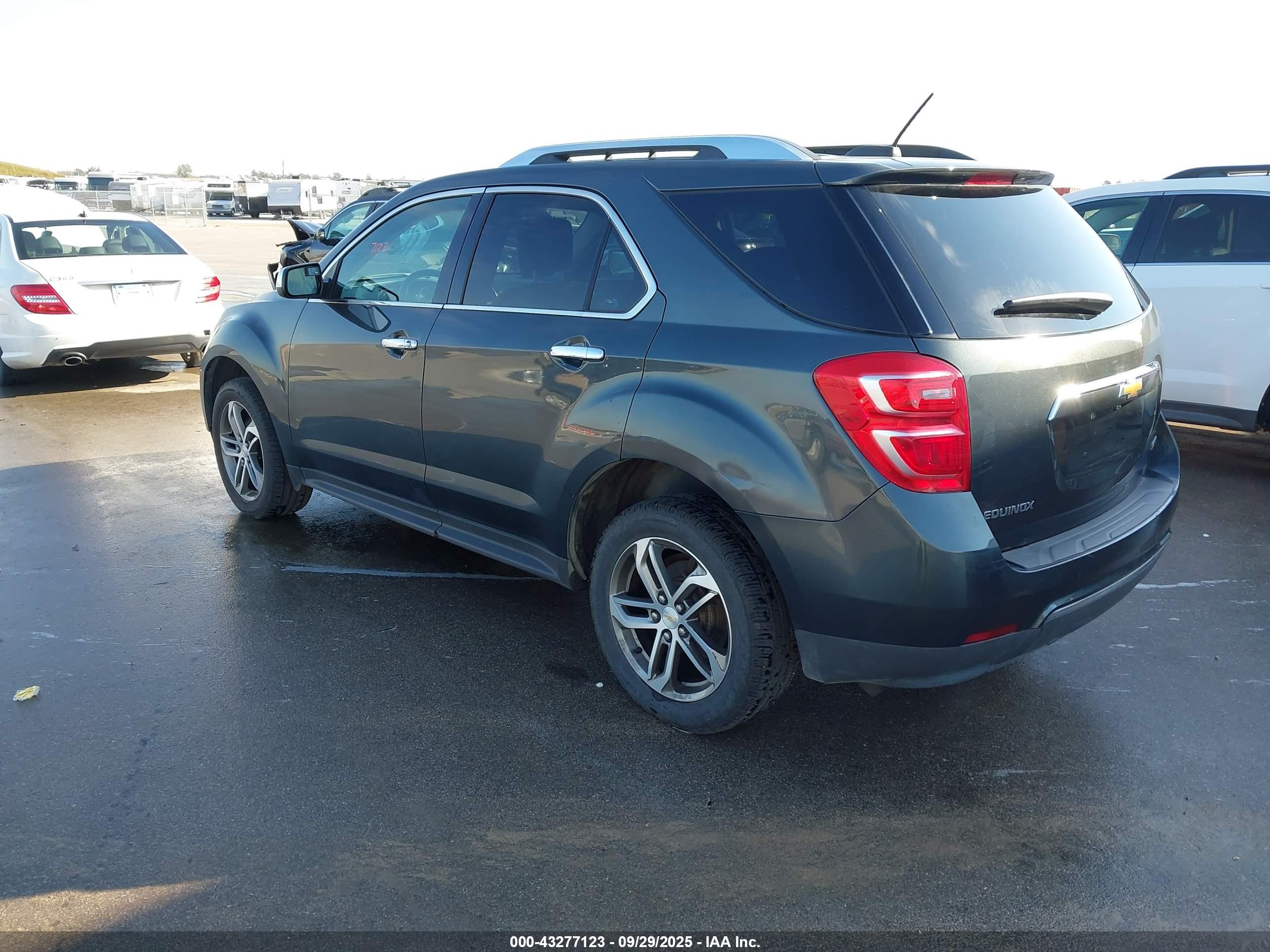 CHEVROLET EQUINOX image 3