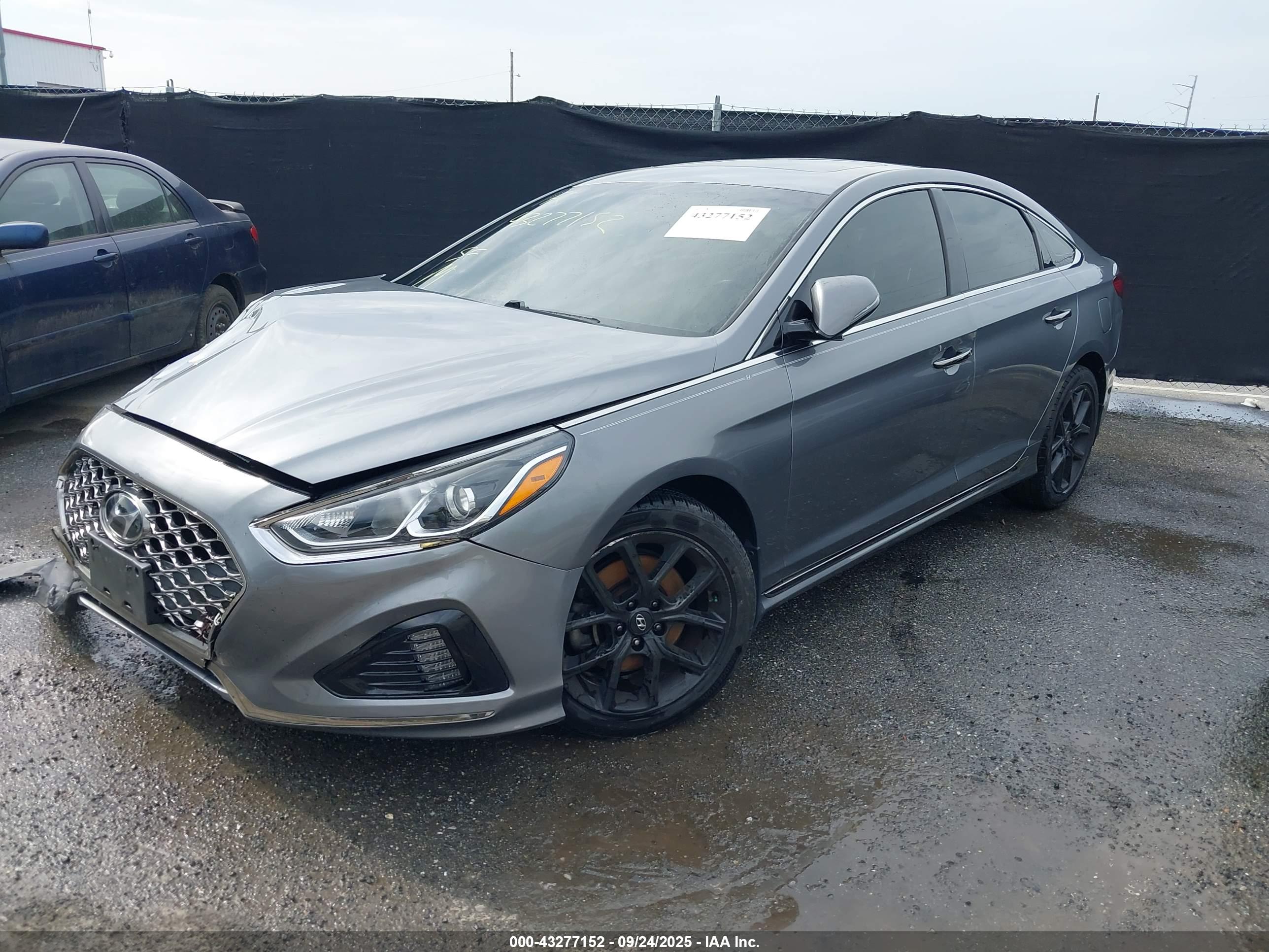 HYUNDAI SONATA image 2