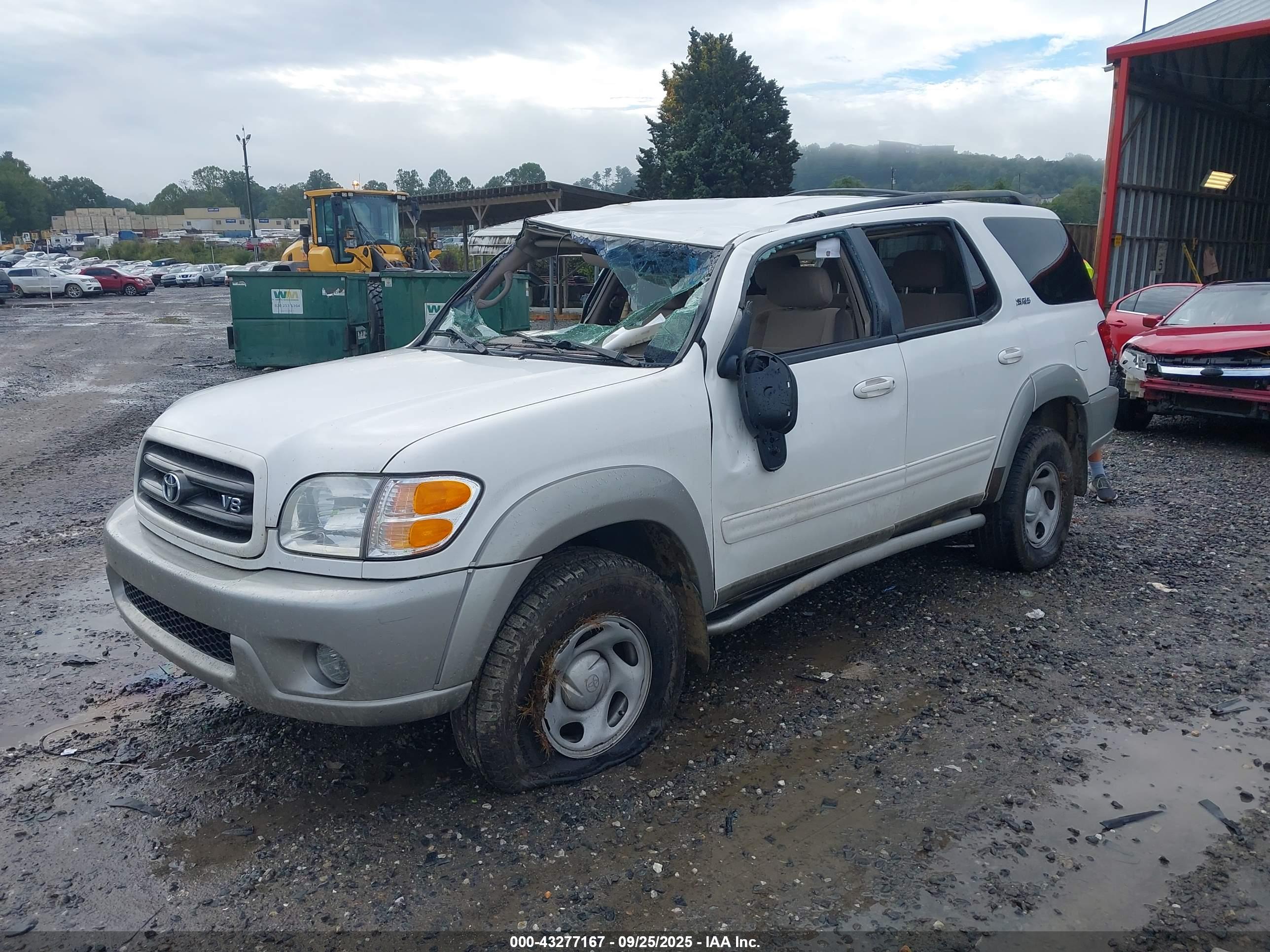 TOYOTA SEQUOIA image 2