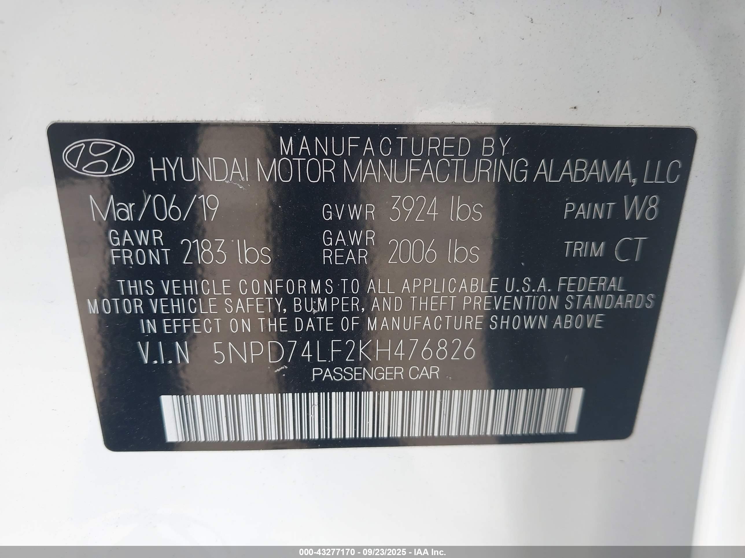 HYUNDAI ELANTRA image 9