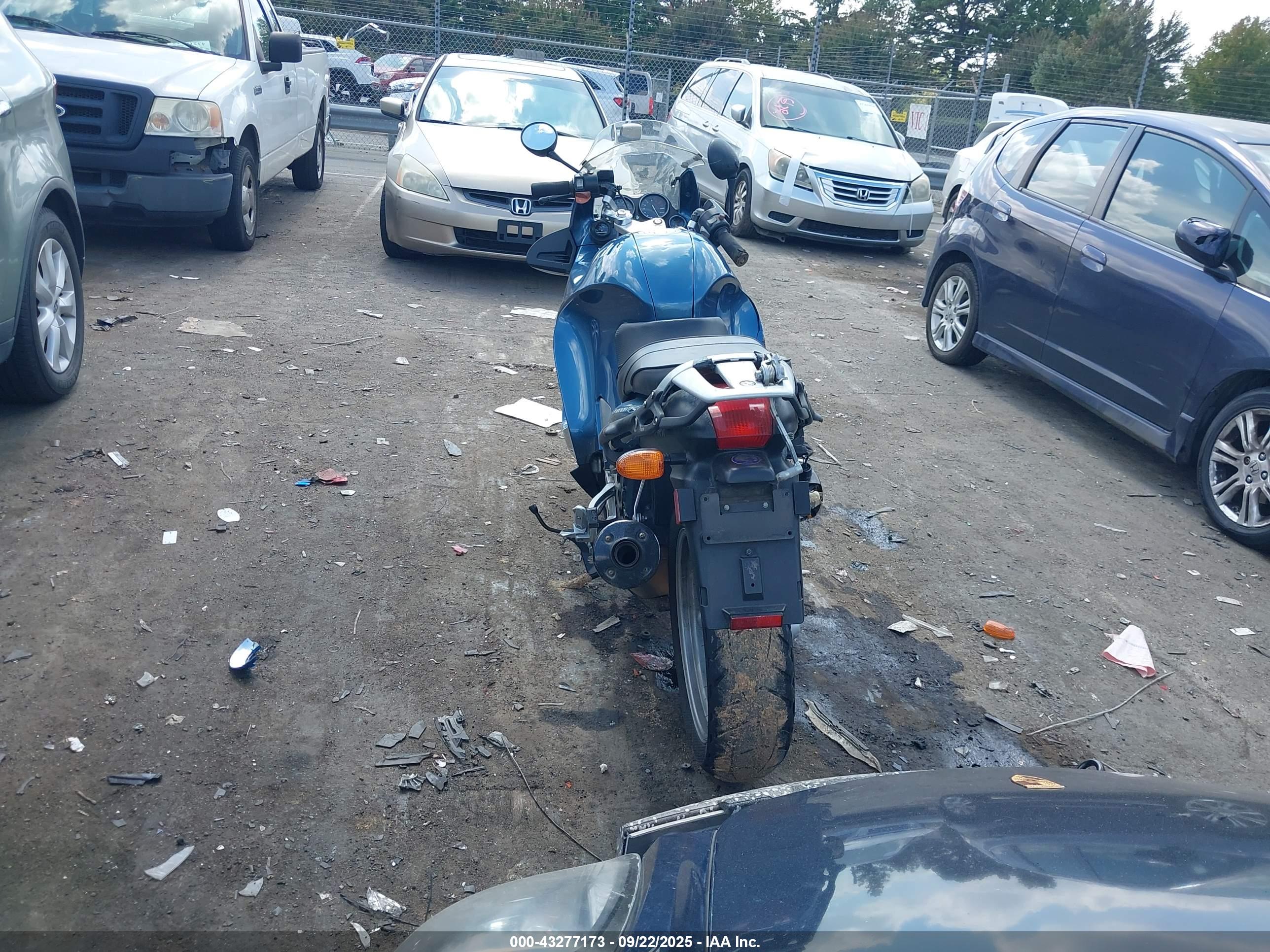 BMW K1200 image 6