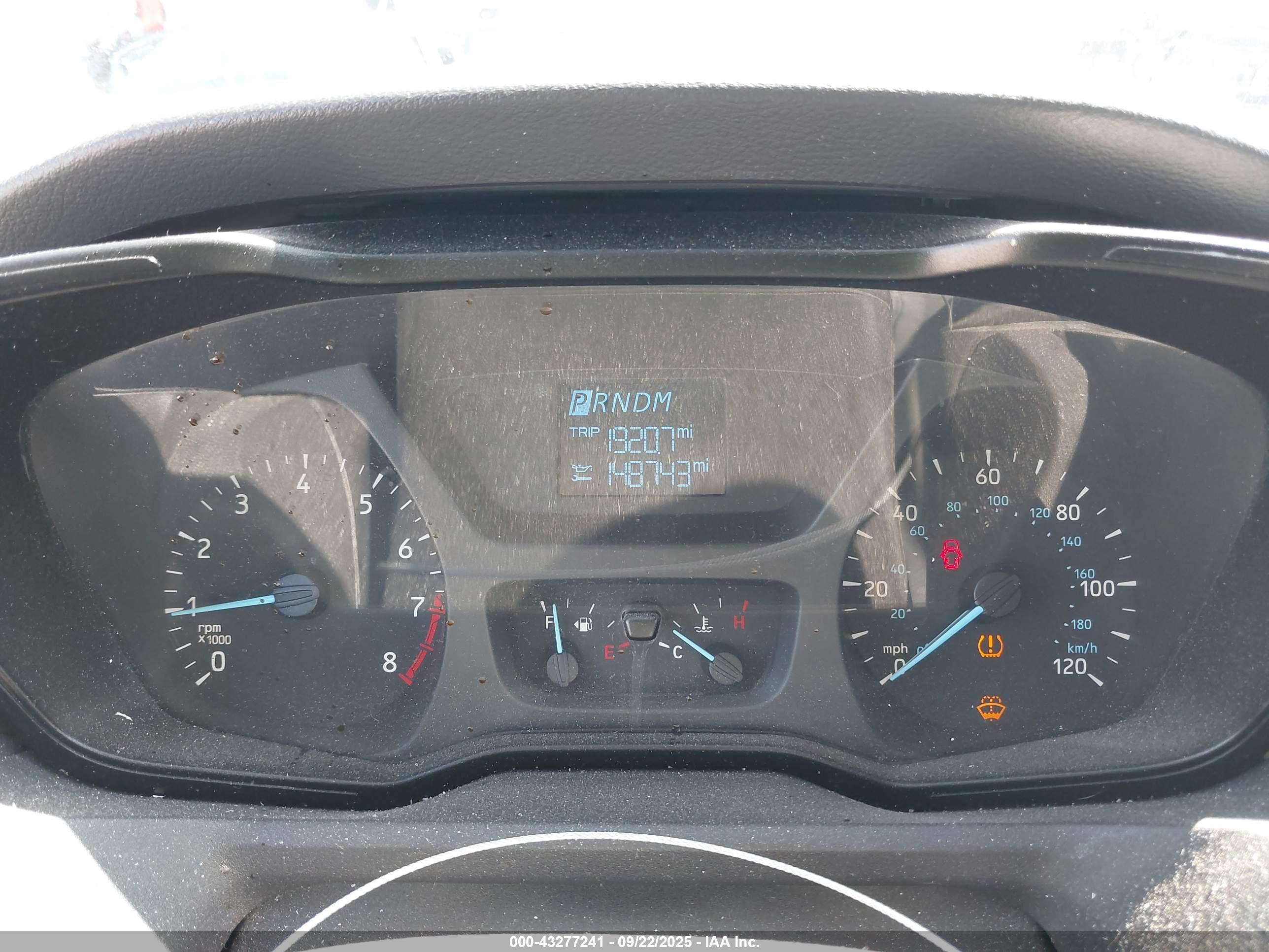 FORD TRANSIT-250 image 7