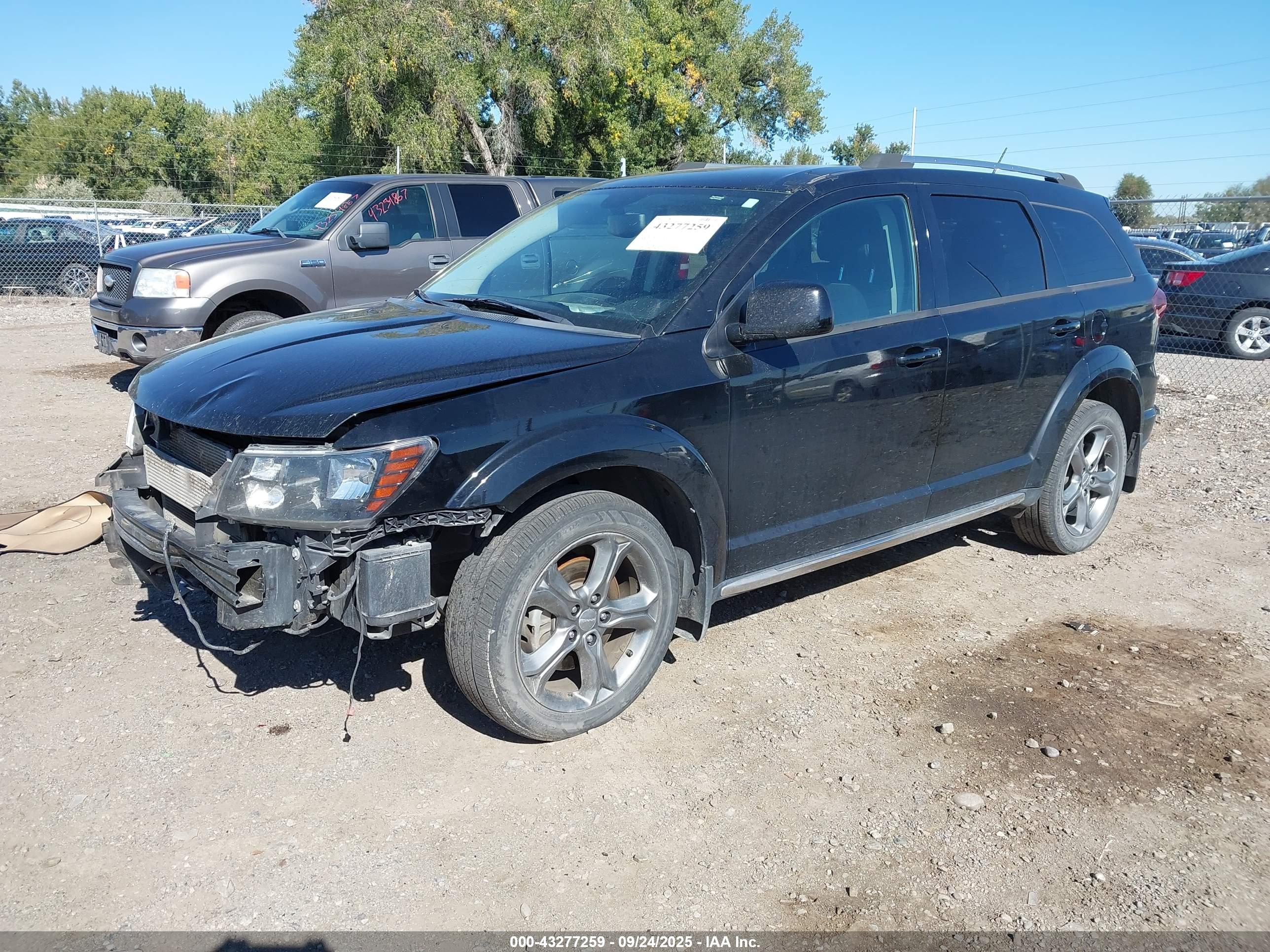 DODGE JOURNEY image 2
