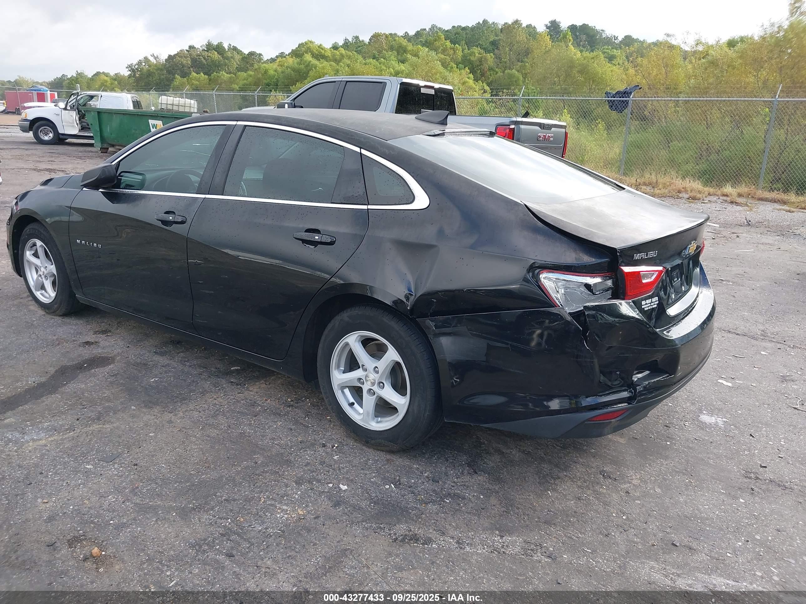 CHEVROLET MALIBU image 3
