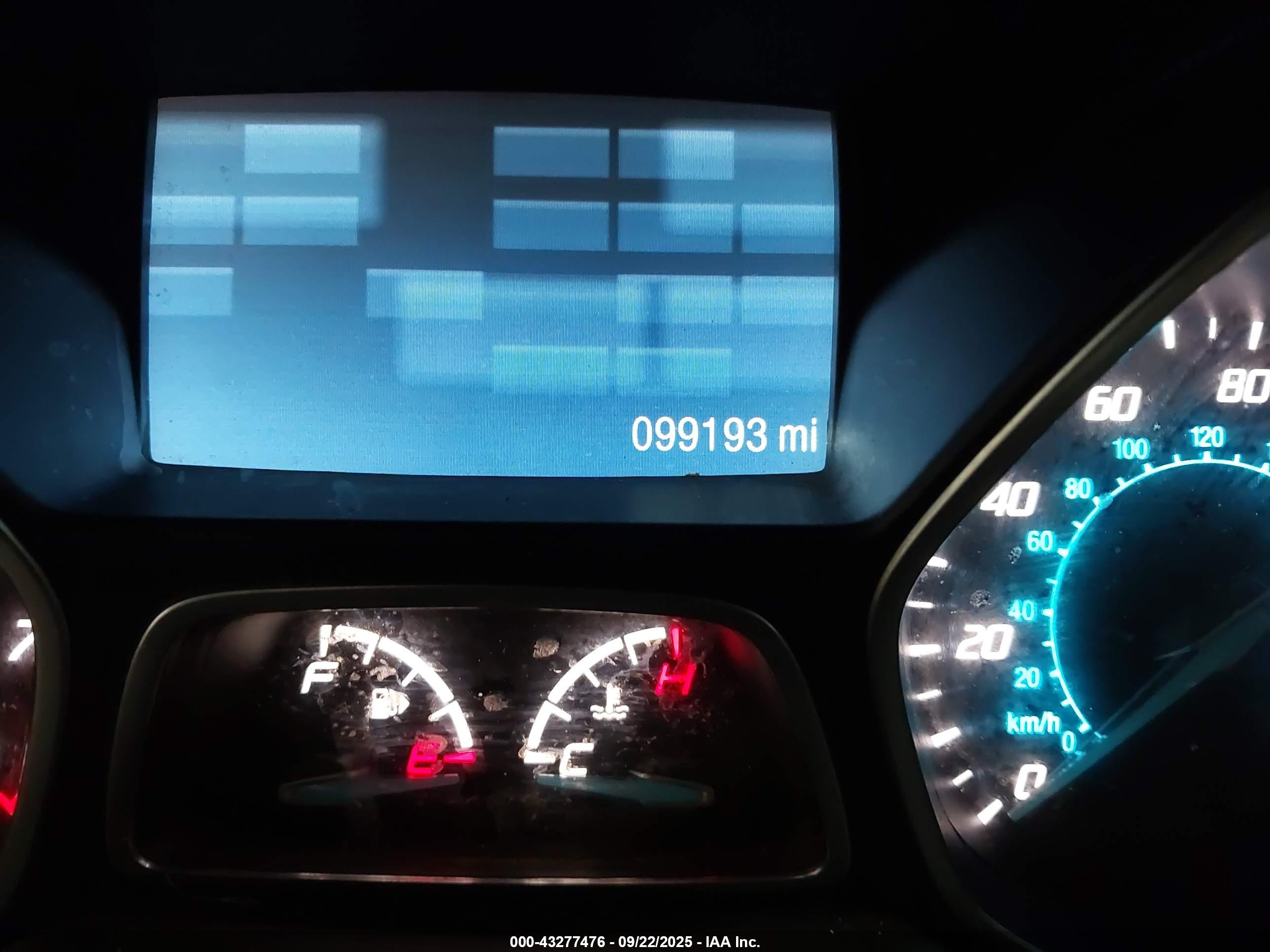FORD ESCAPE image 7