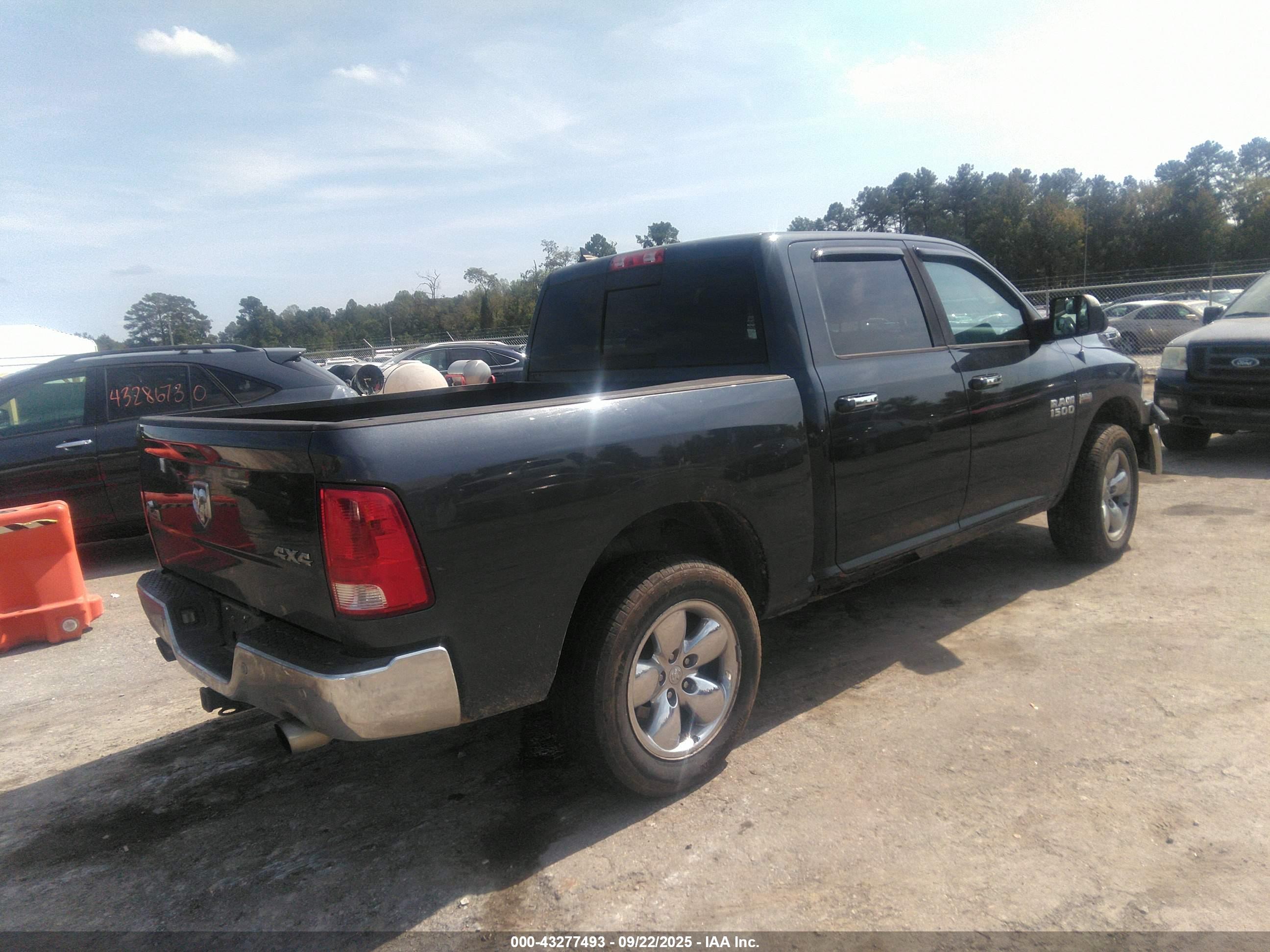 RAM 1500 image 4