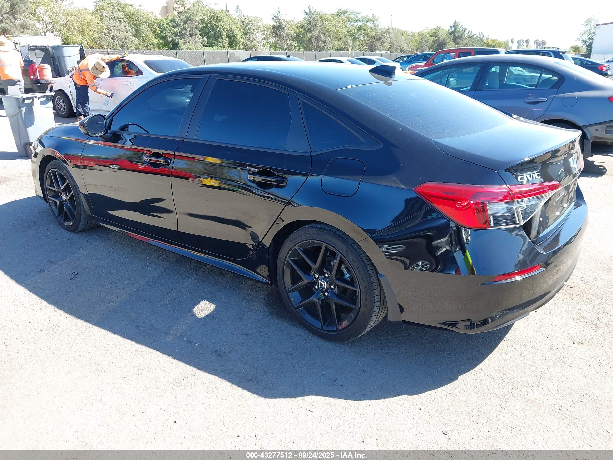 HONDA CIVIC image 3