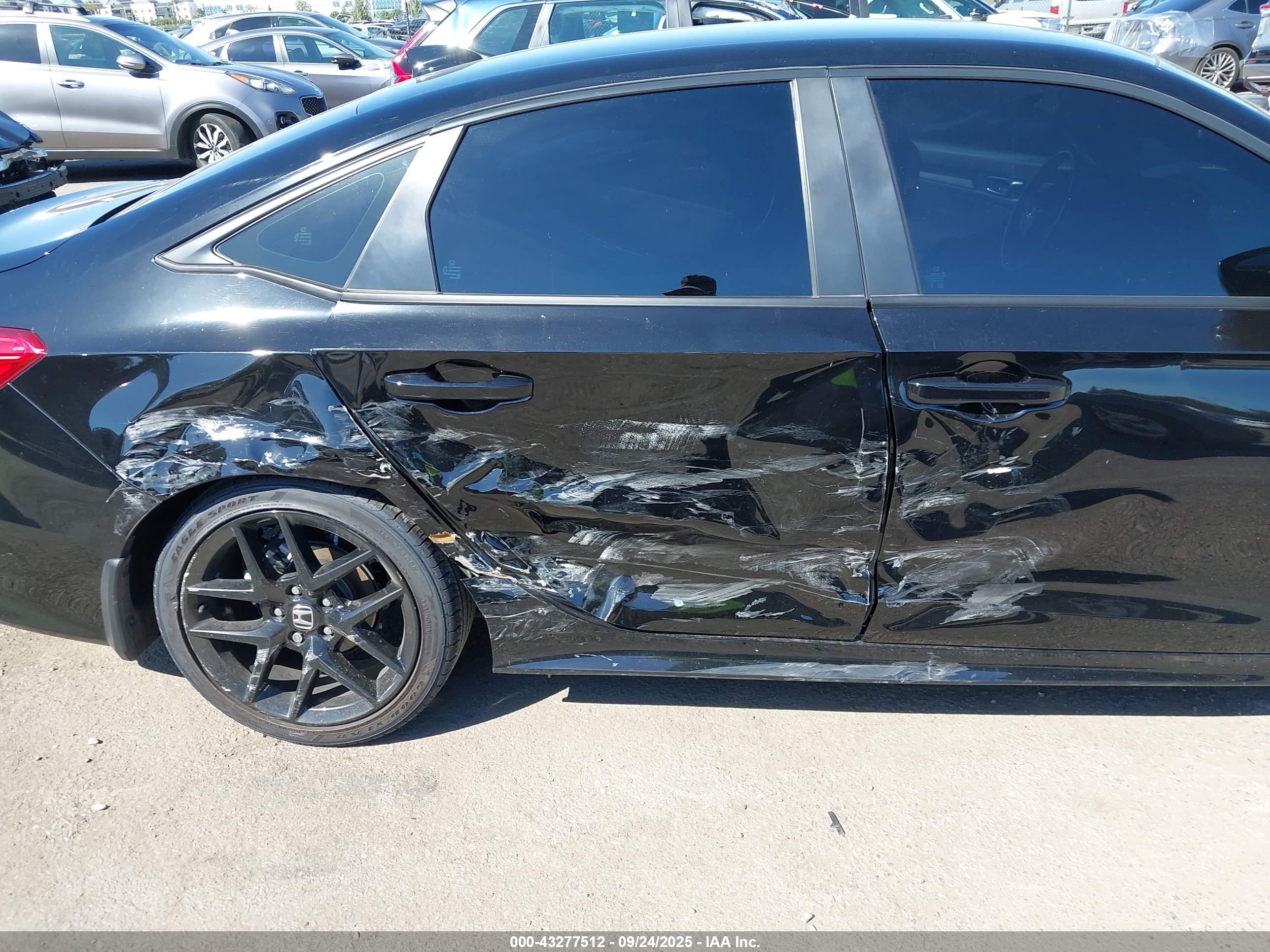HONDA CIVIC image 6
