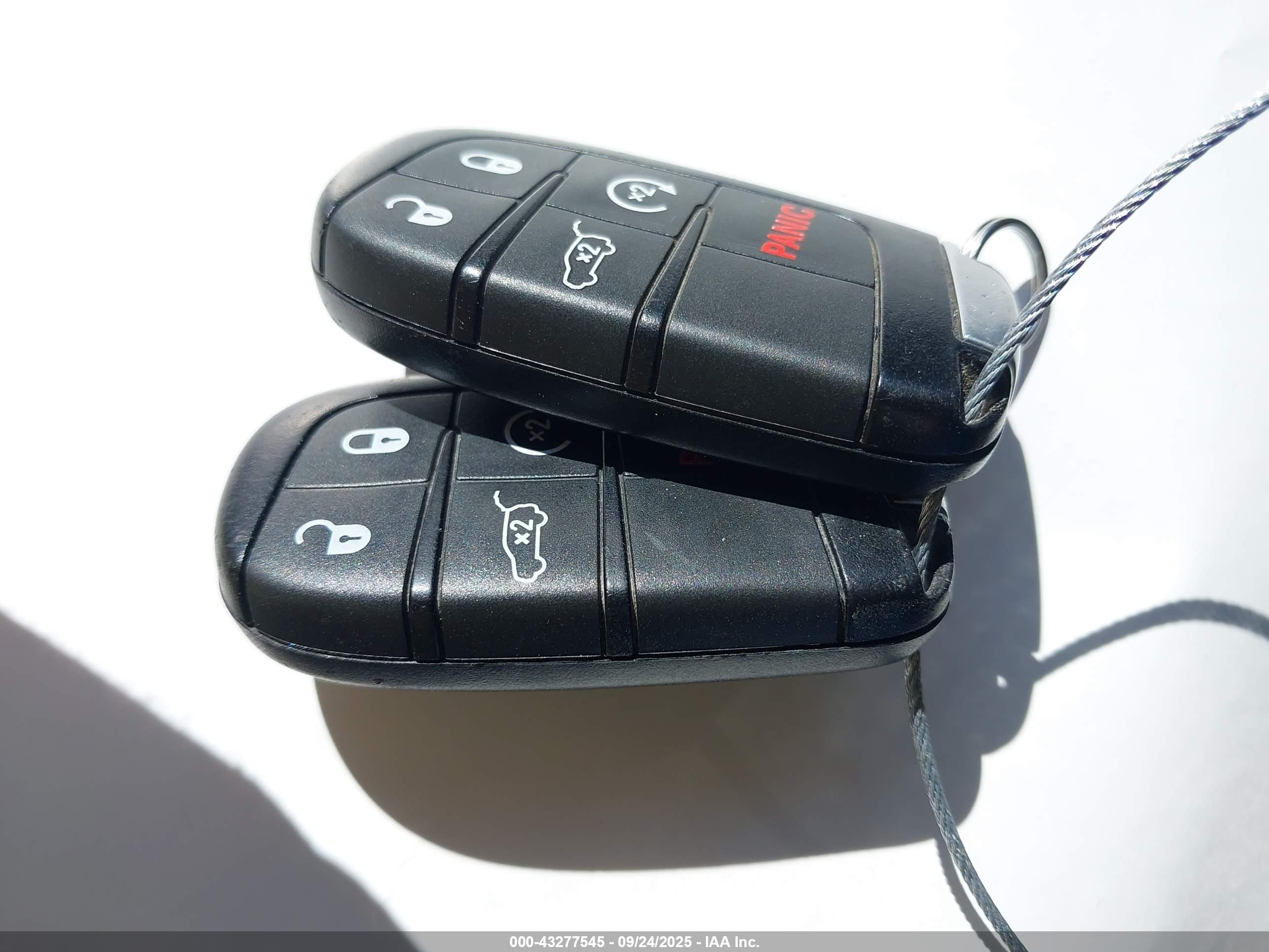 JEEP GRAND image 11