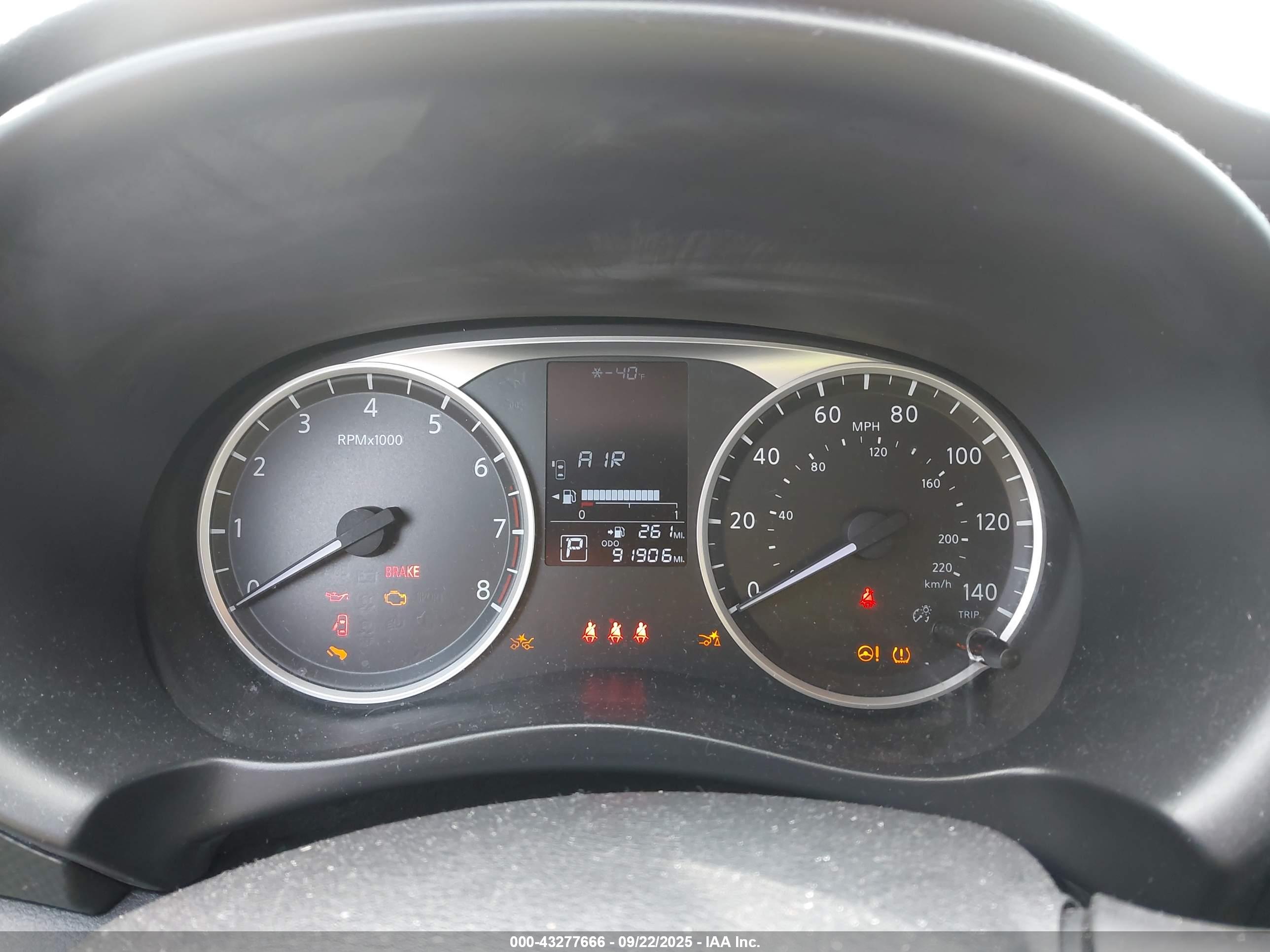 NISSAN KICKS image 7