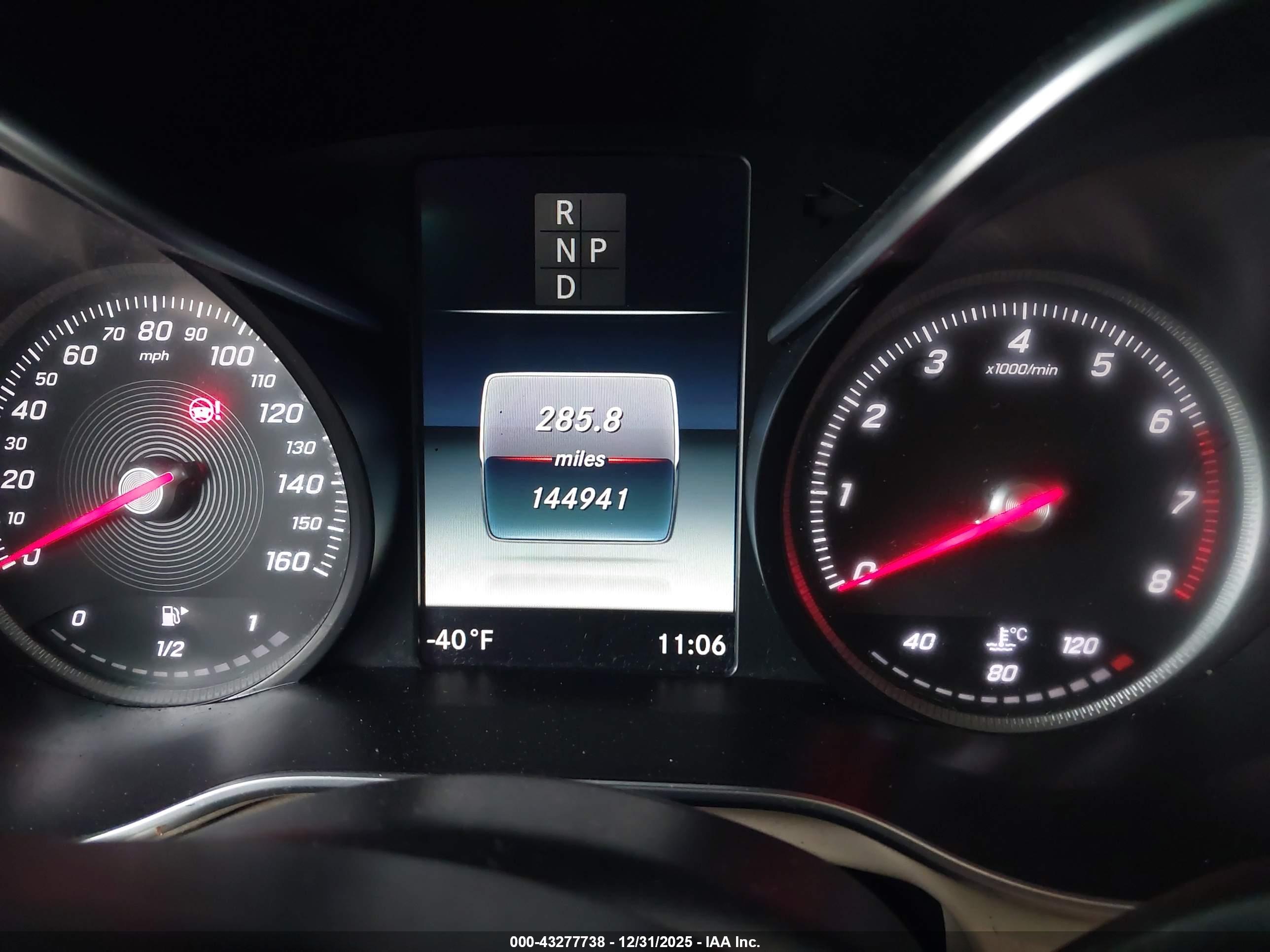 MERCEDES-BENZ GLC image 7