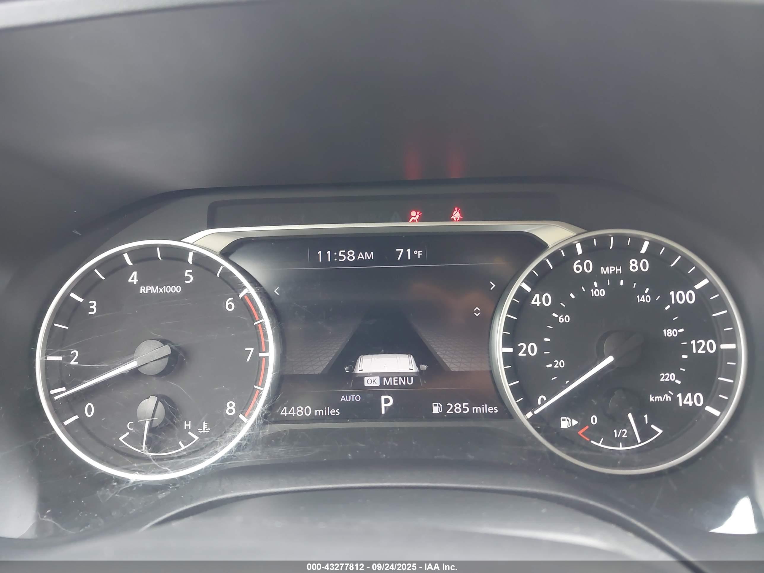 NISSAN ROGUE image 7