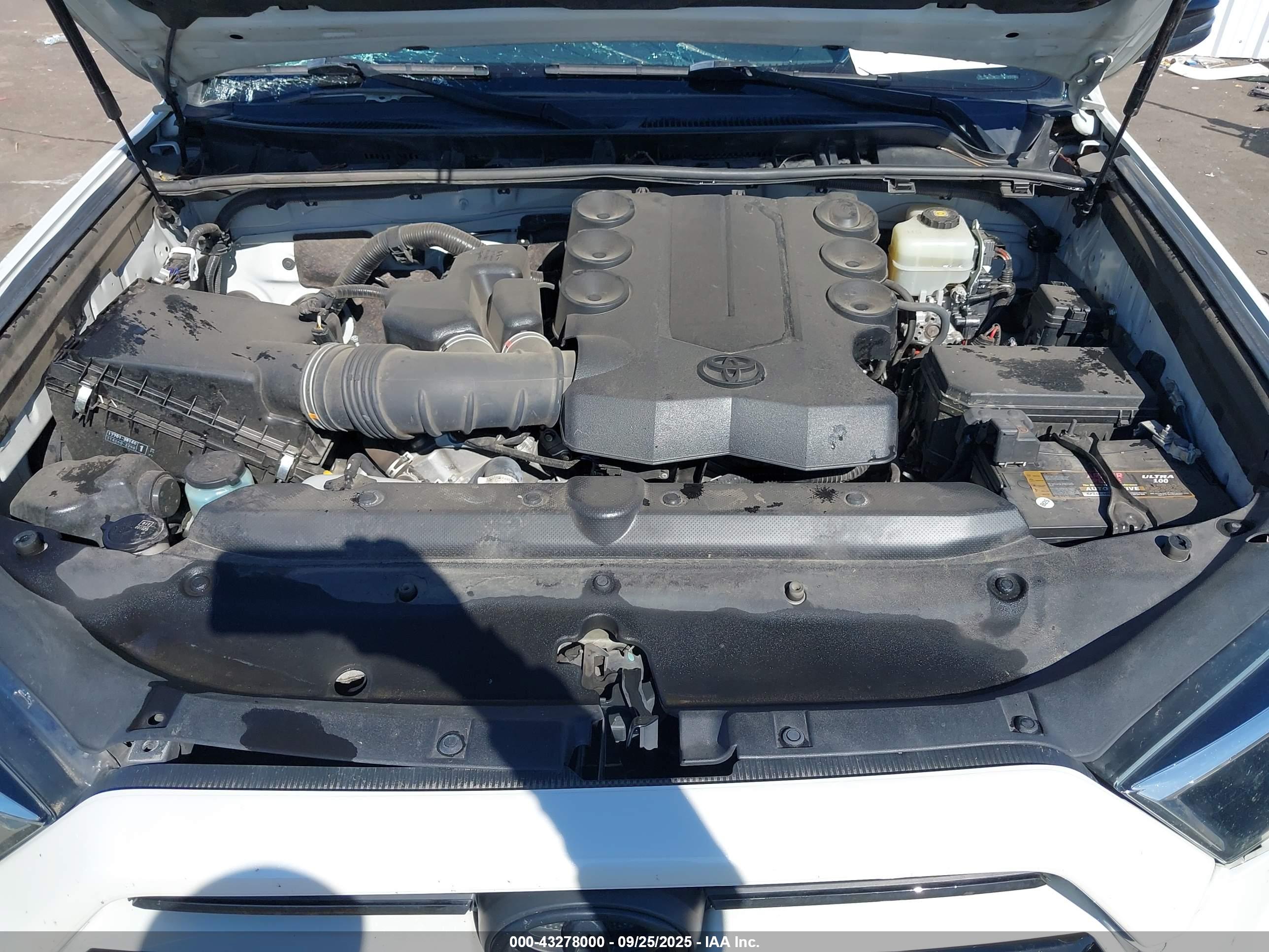 TOYOTA 4RUNNER image 10
