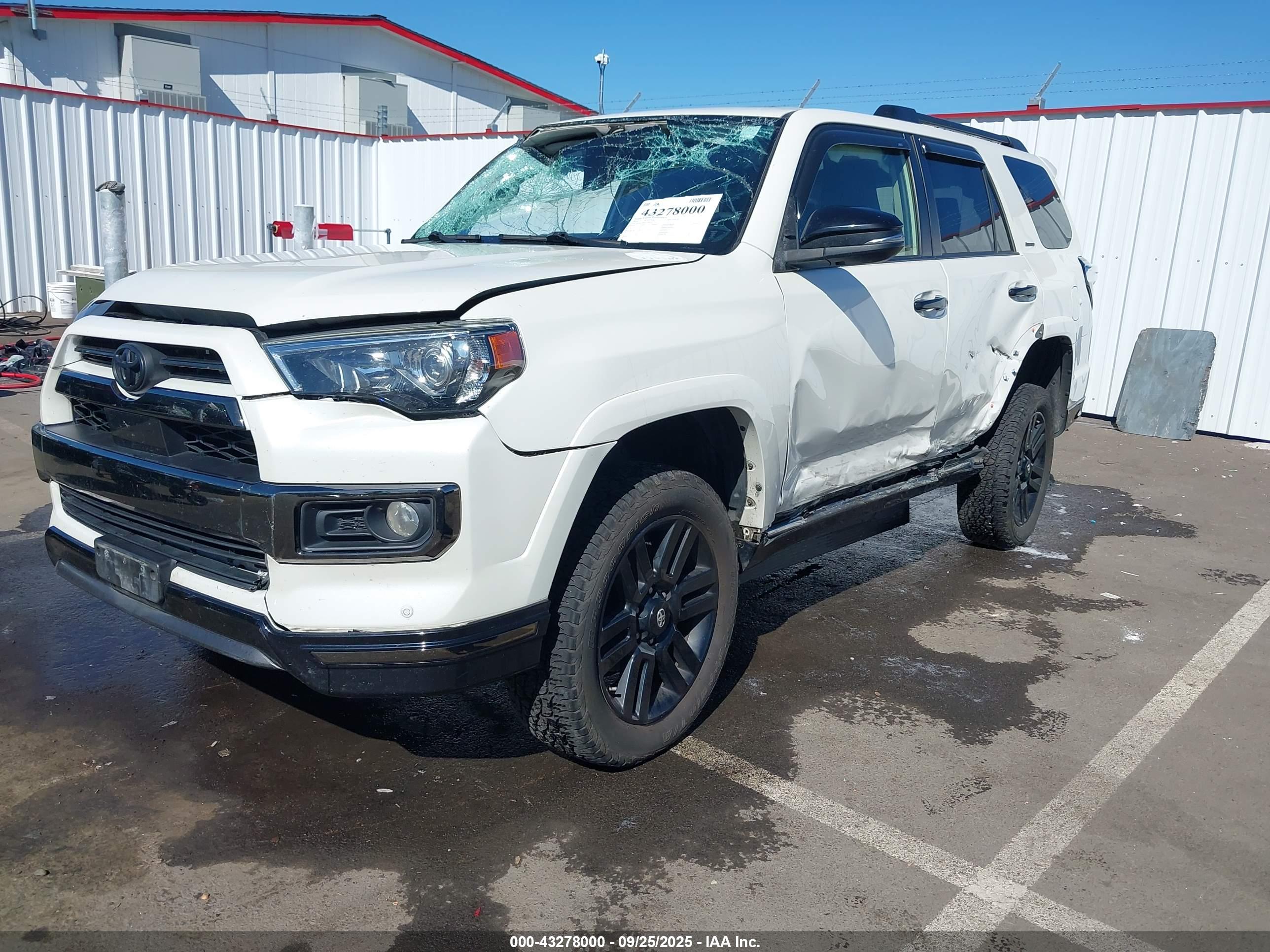 TOYOTA 4RUNNER image 2