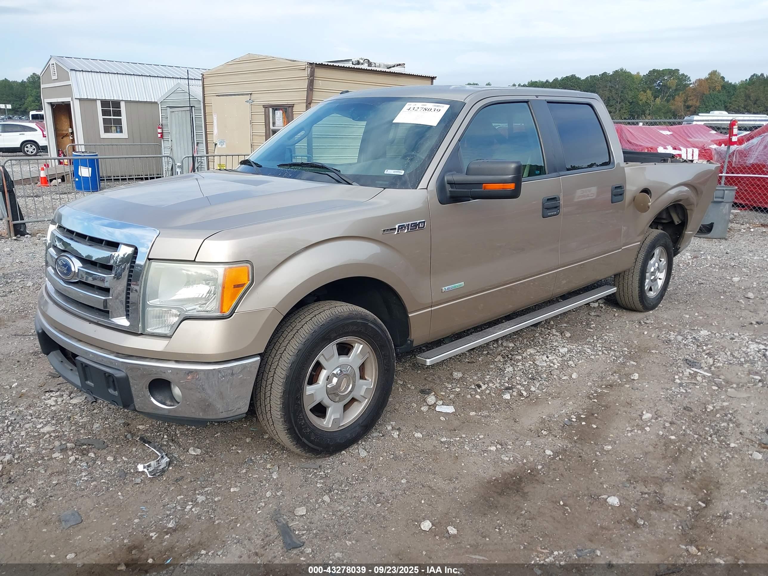 FORD F-150 image 2