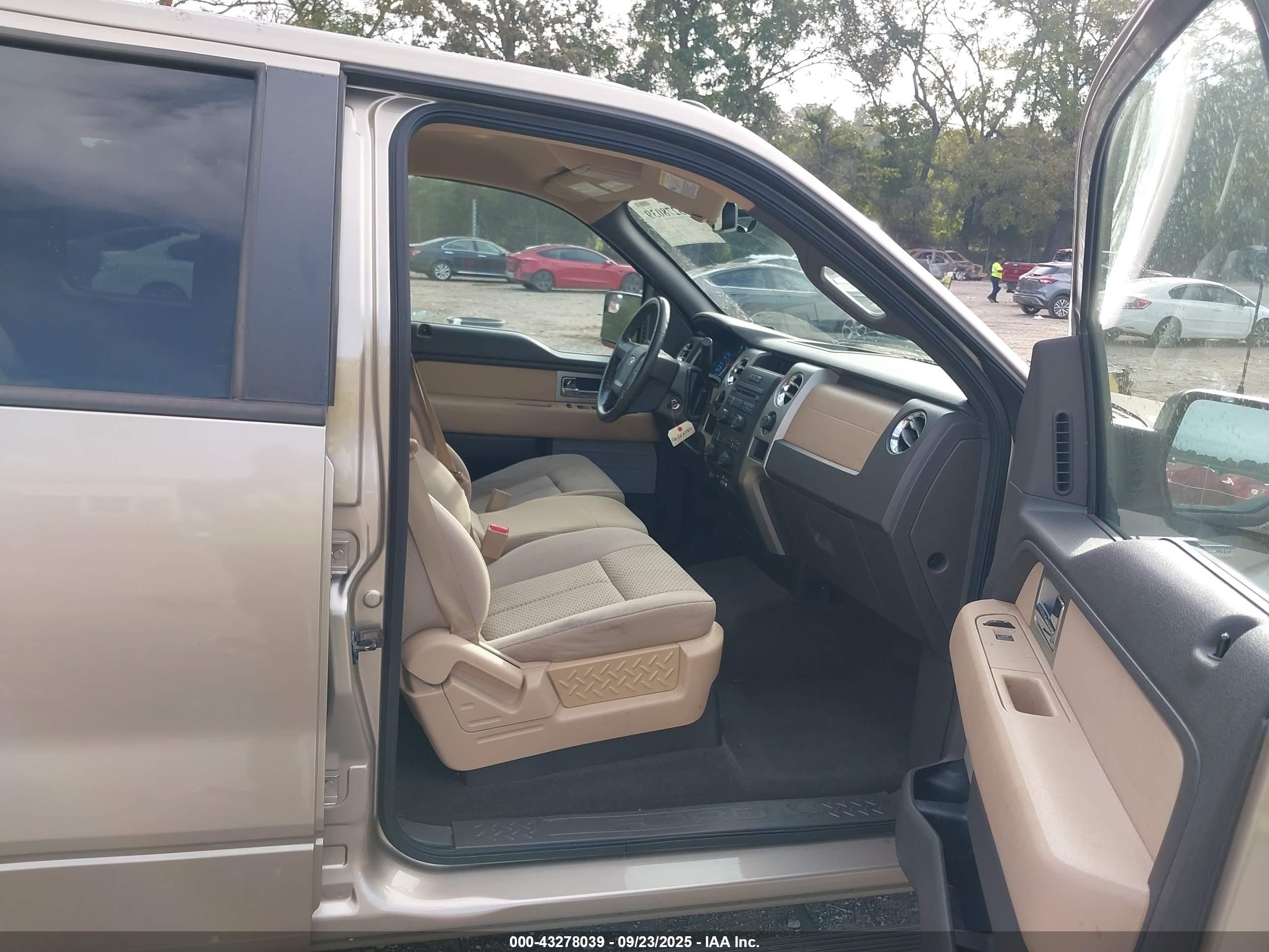 FORD F-150 image 5