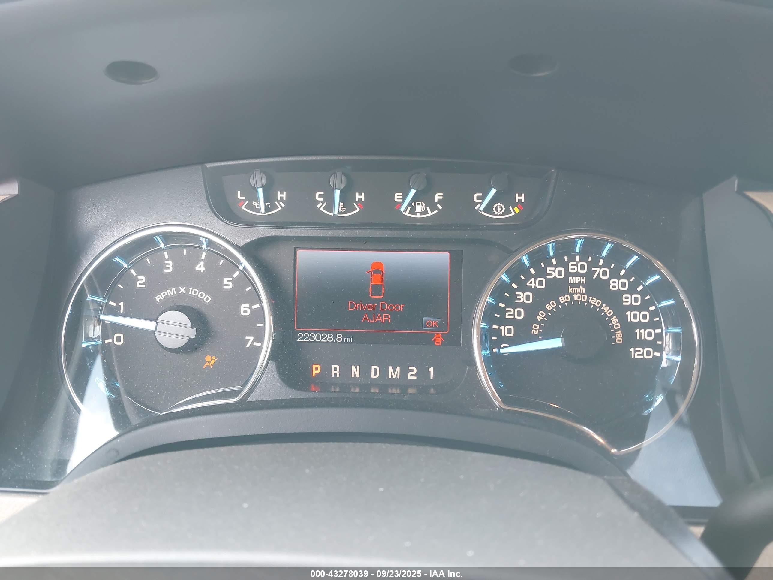 FORD F-150 image 7