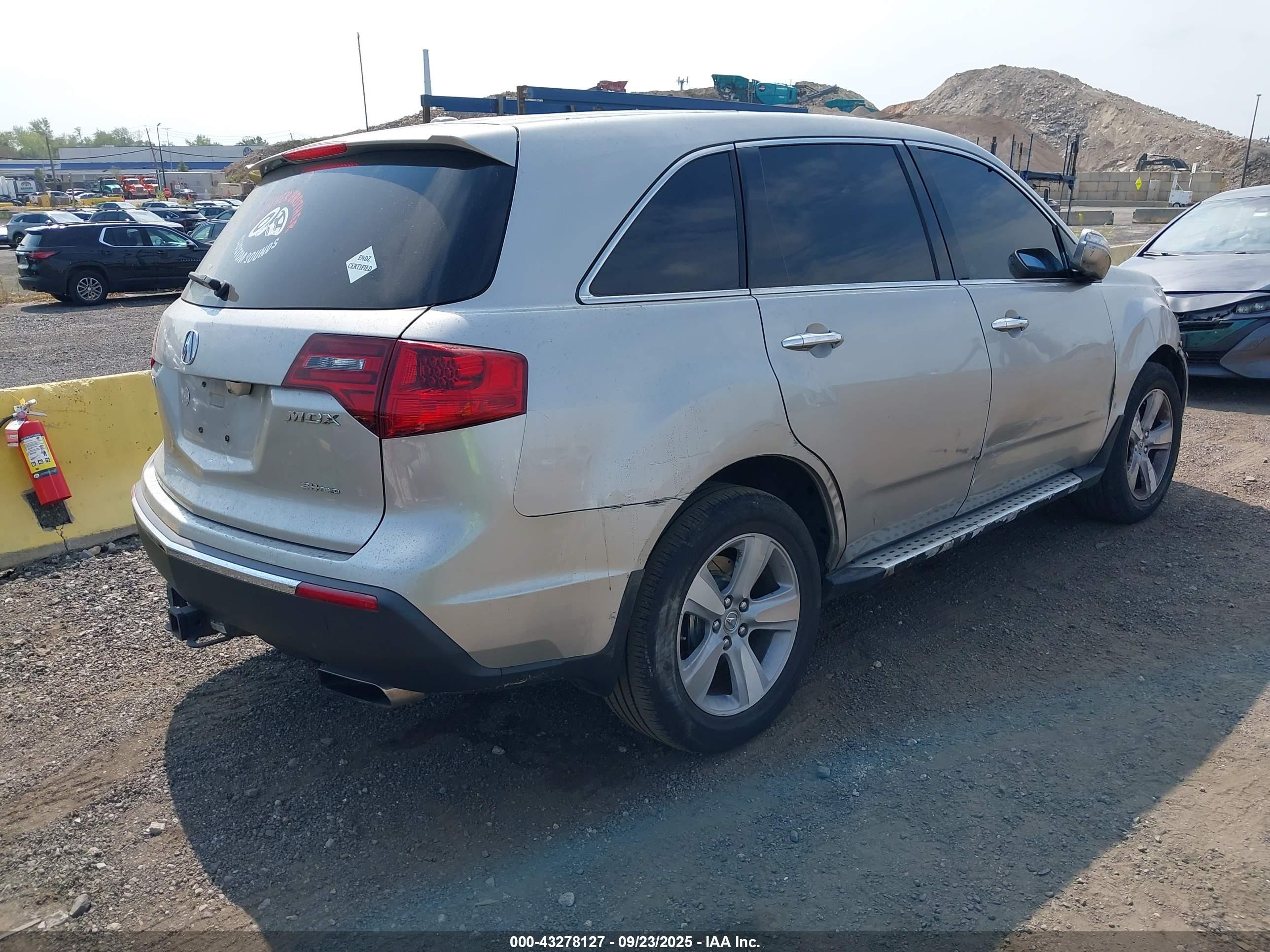 ACURA MDX image 4