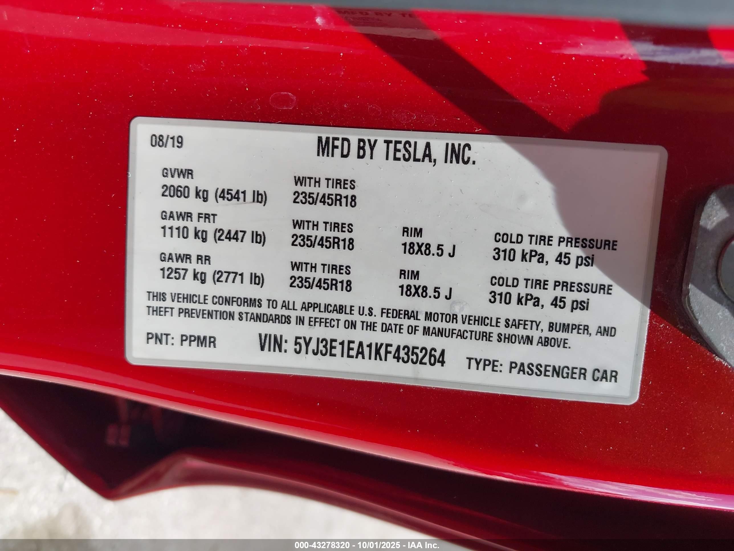TESLA MODEL image 9