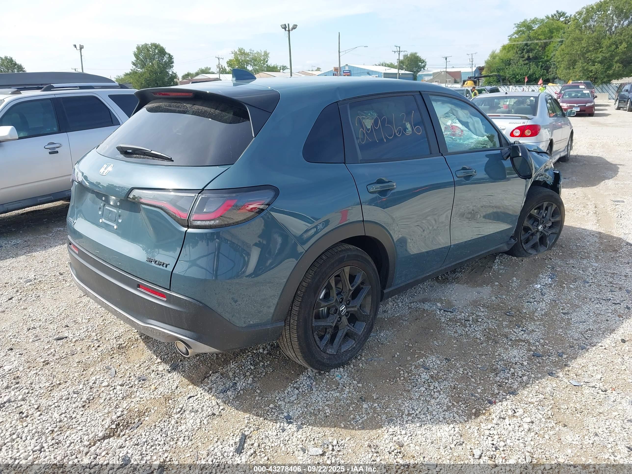HONDA HR-V image 4