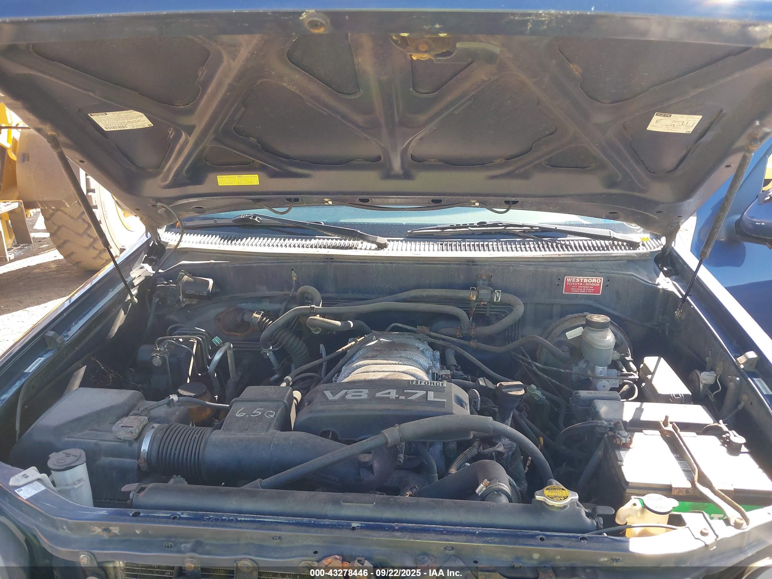 TOYOTA SEQUOIA image 10
