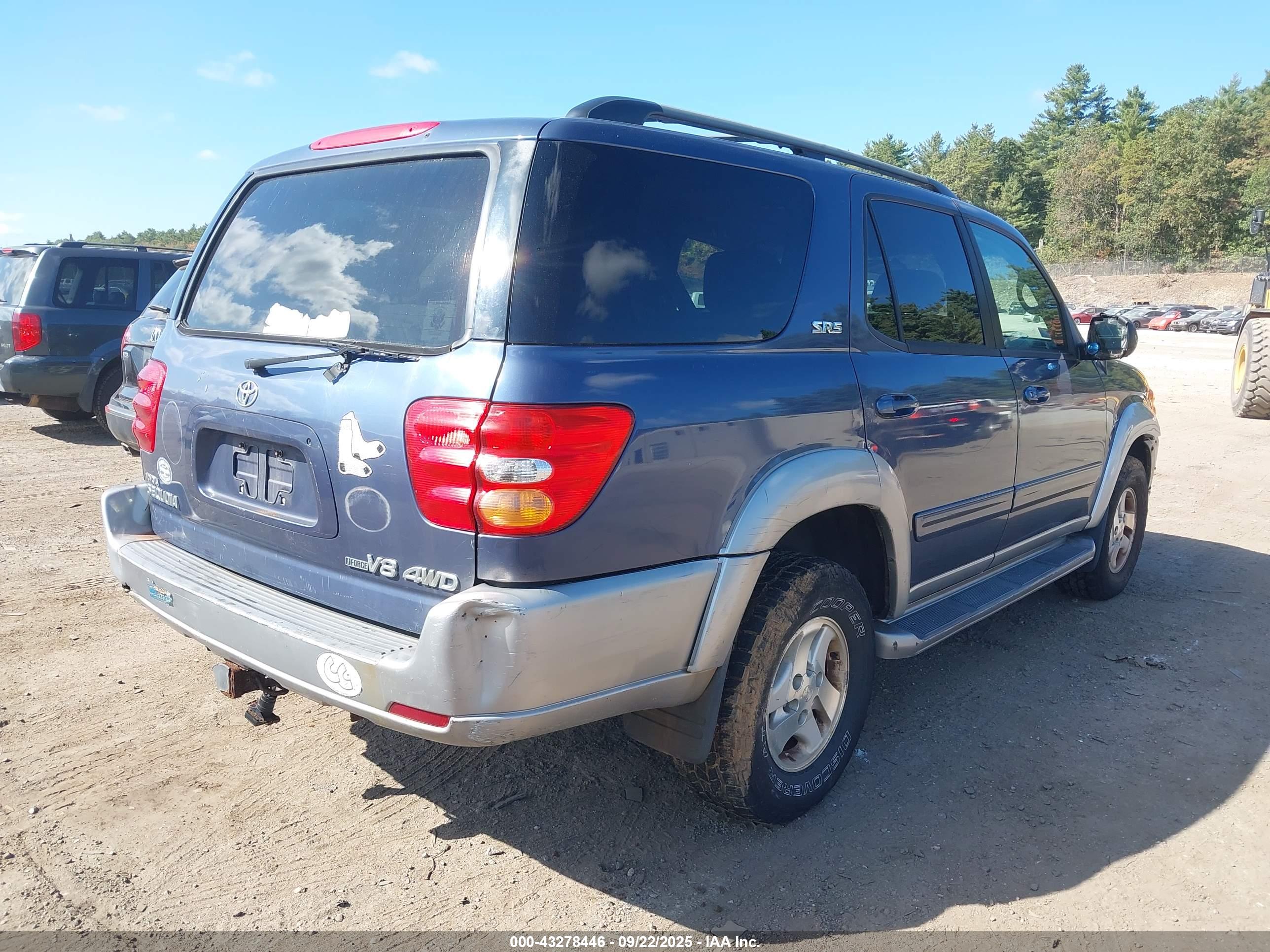 TOYOTA SEQUOIA image 4