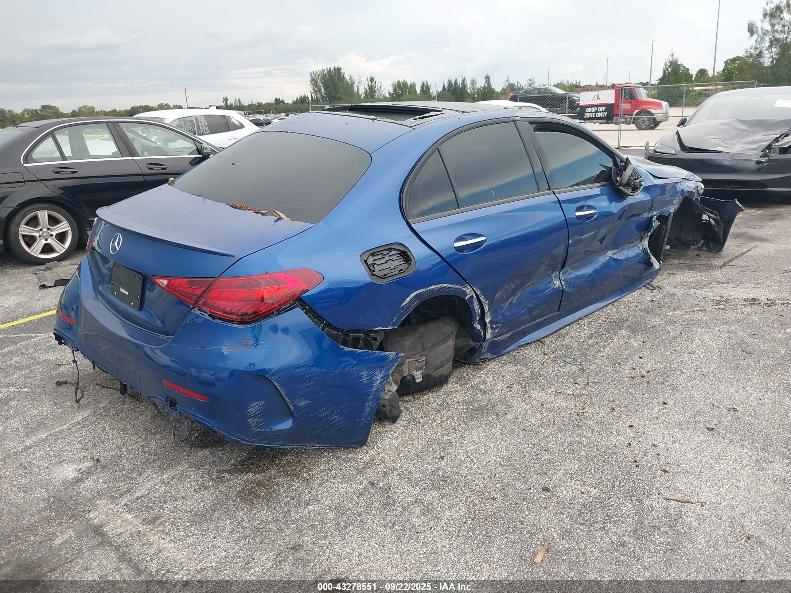 MERCEDES-BENZ C image 4