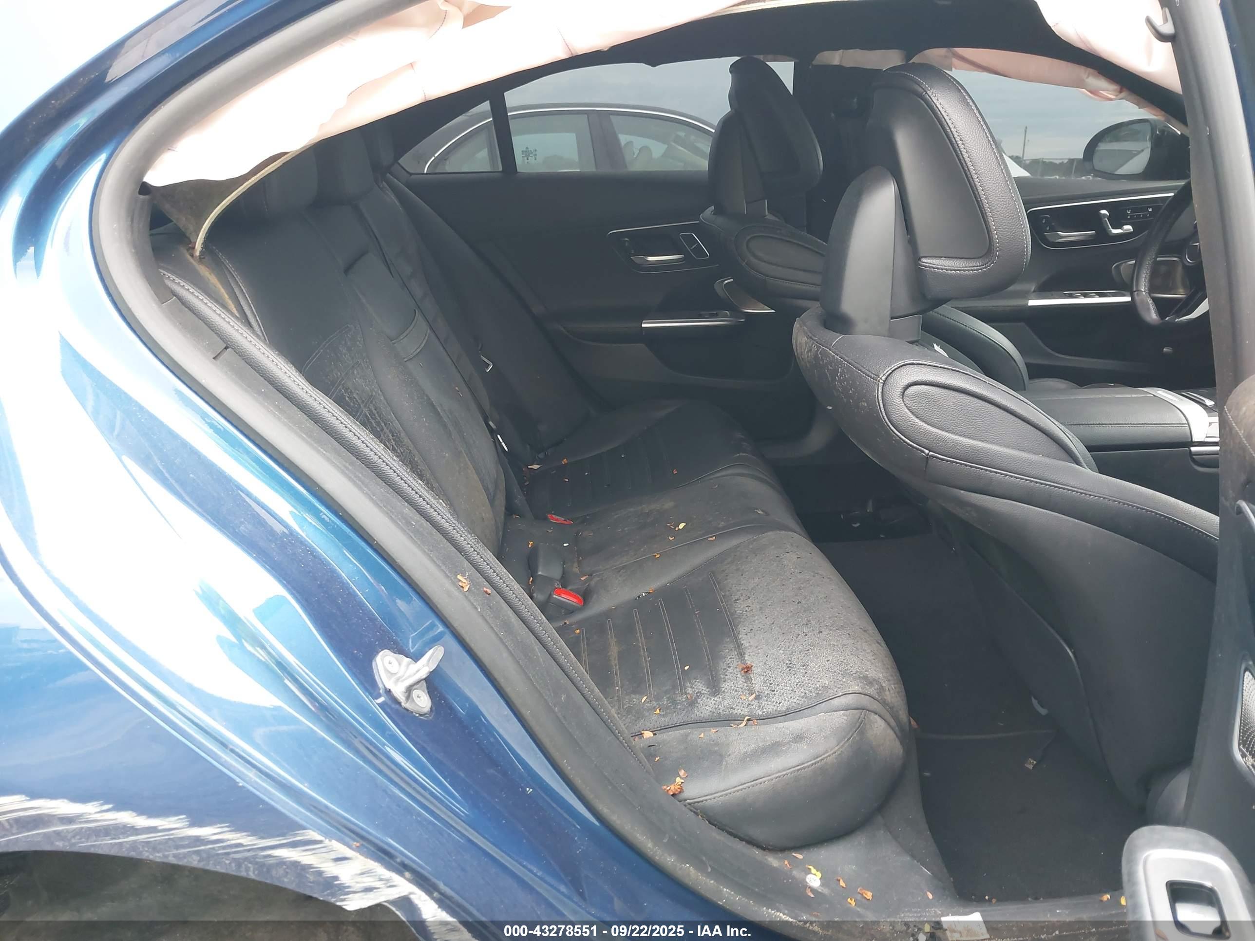 MERCEDES-BENZ C image 8