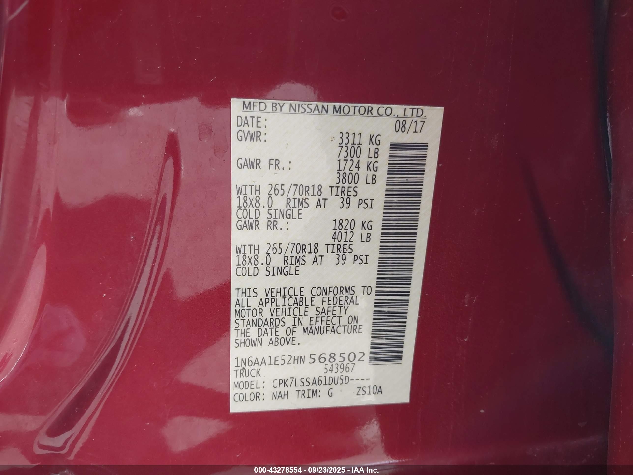 NISSAN TITAN image 9