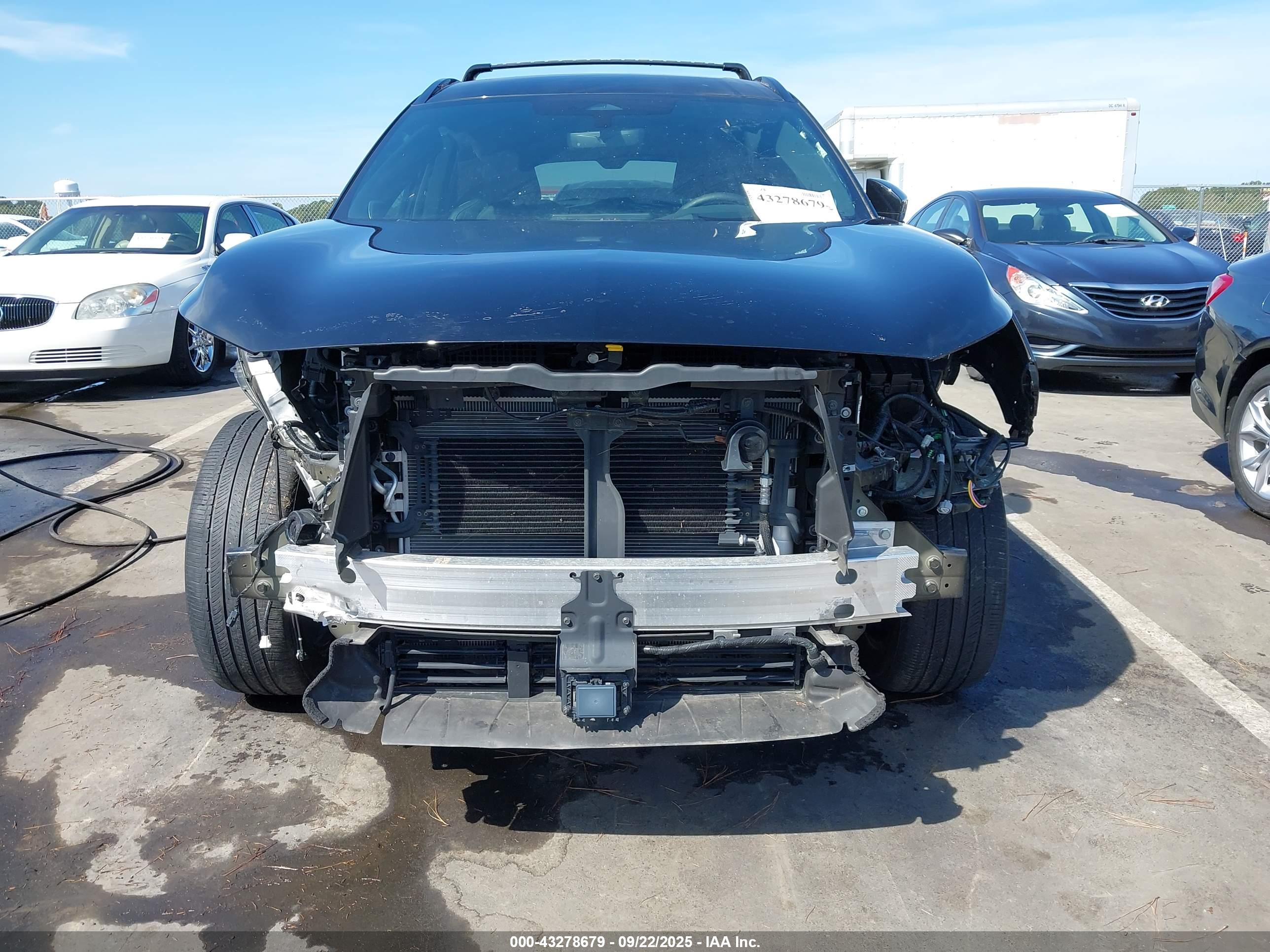 INFINITI QX60 image 6