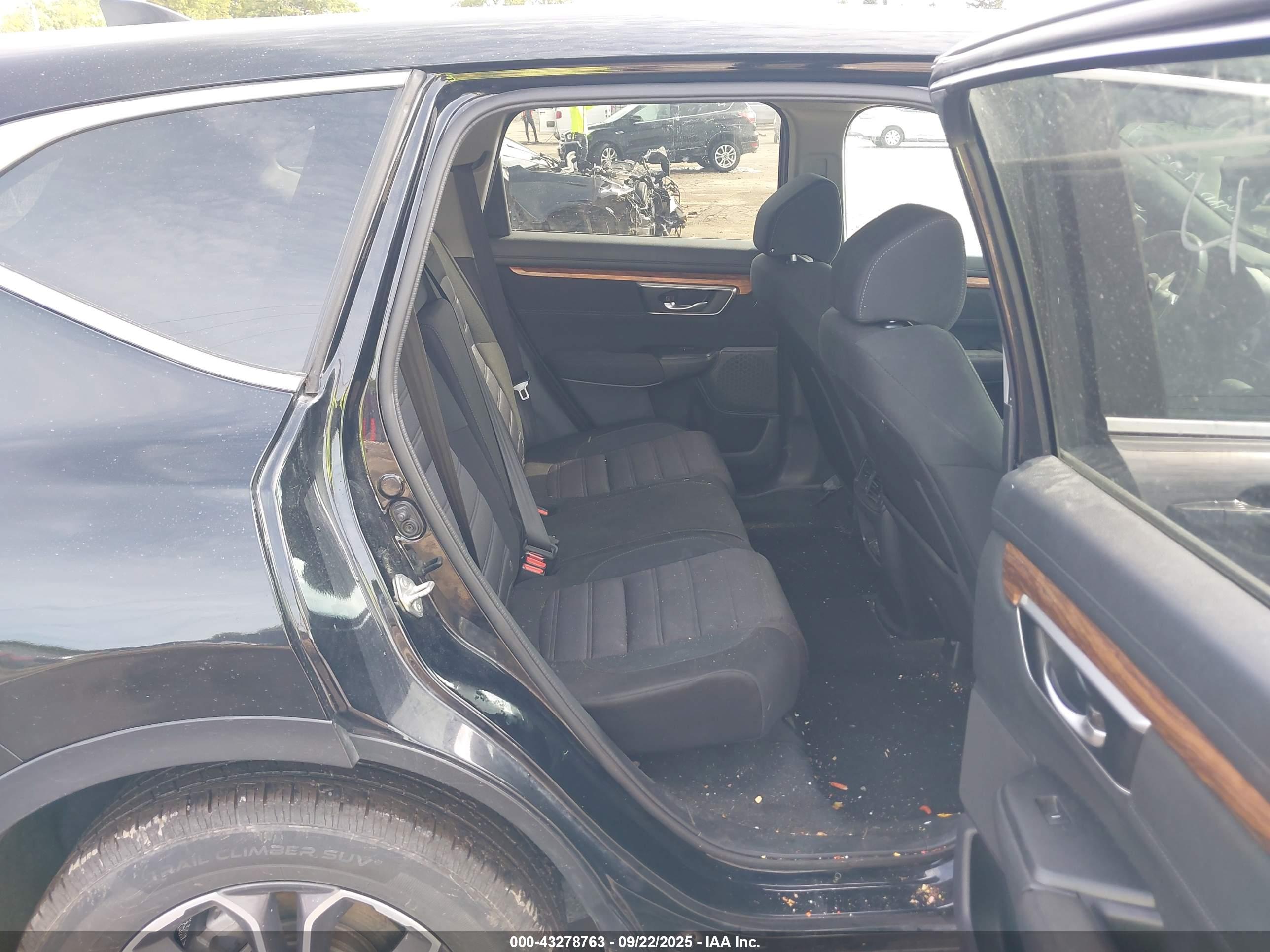 HONDA CR-V image 8
