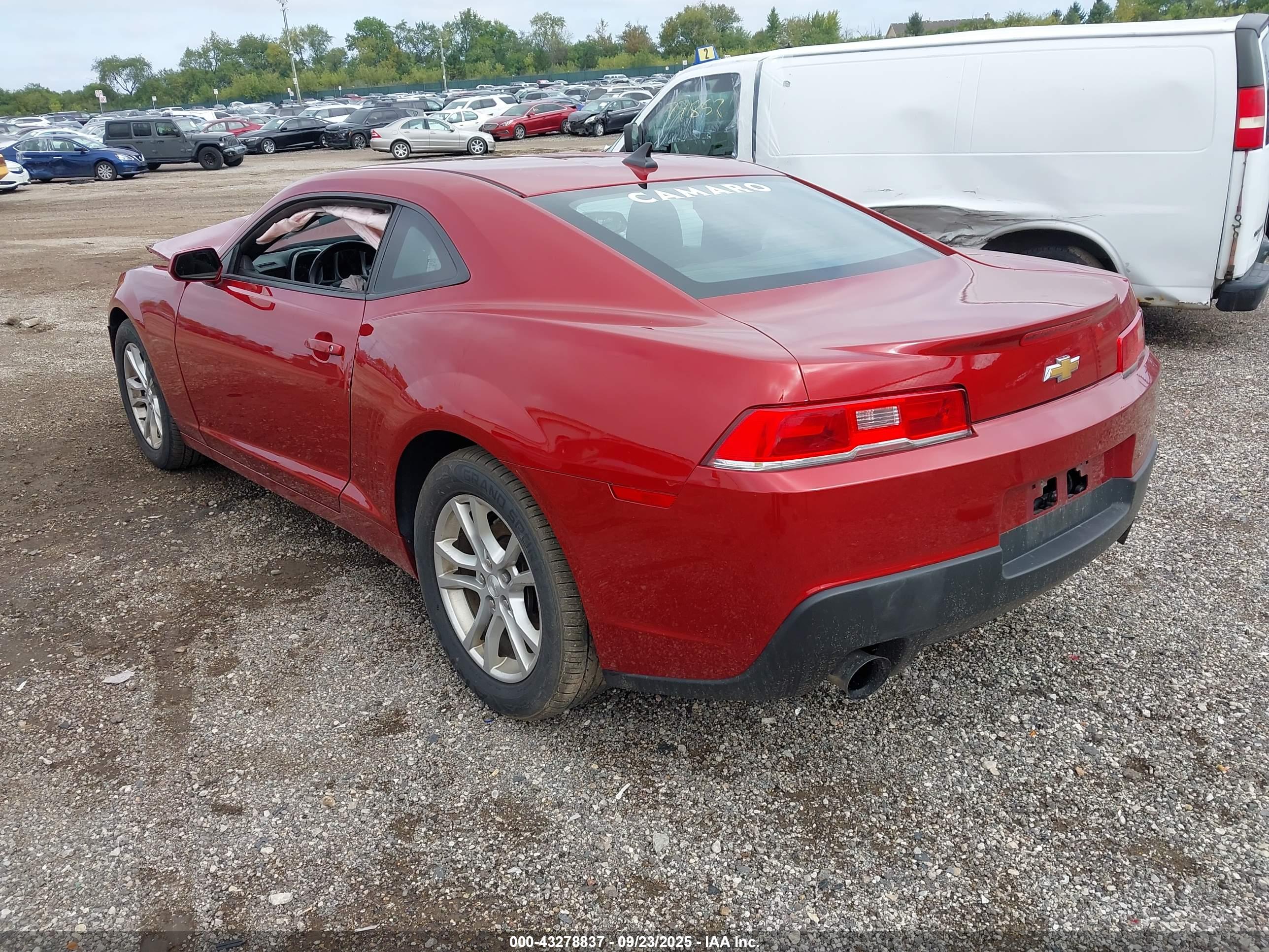 CHEVROLET CAMARO image 3