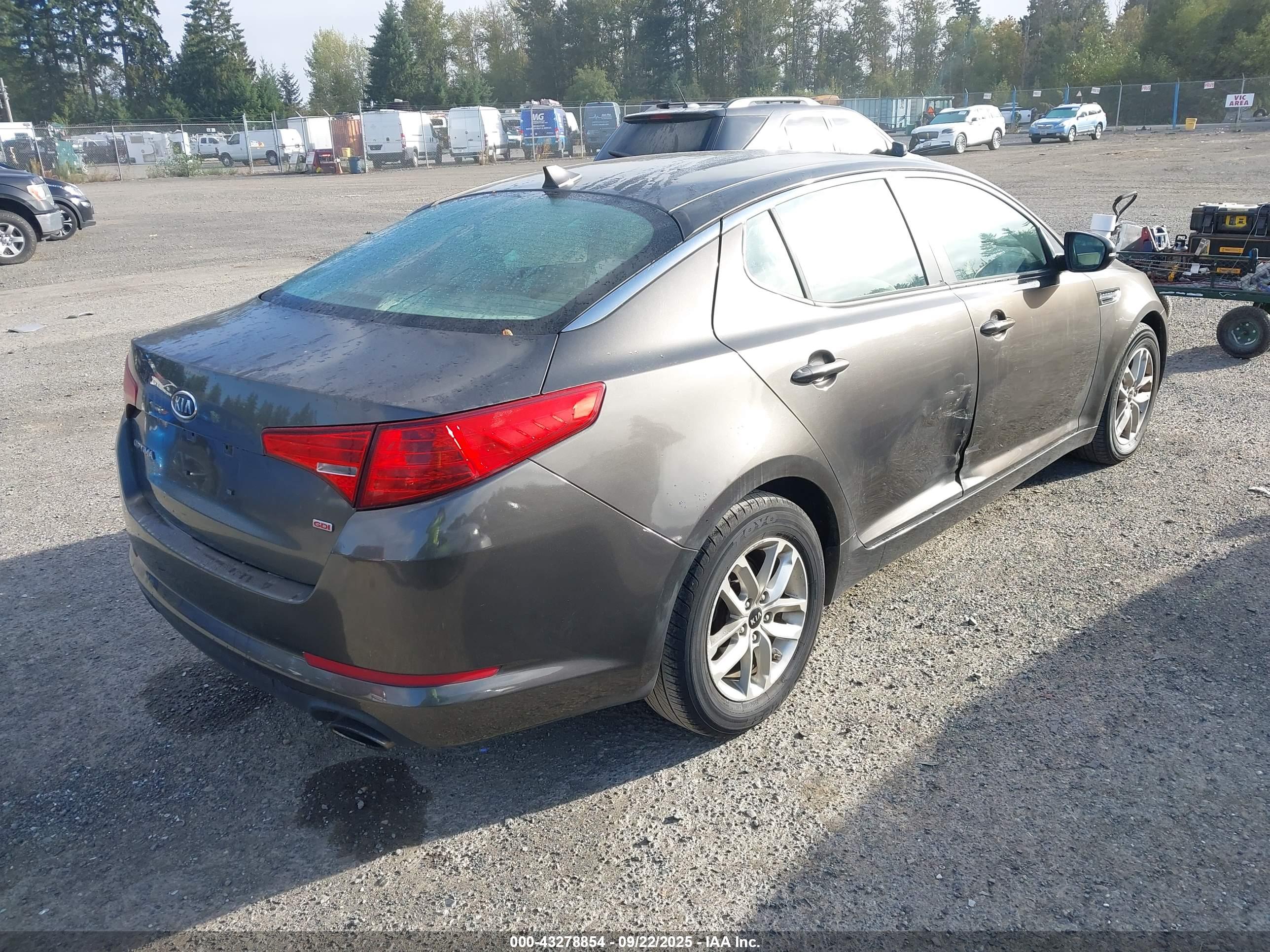 KIA OPTIMA image 4