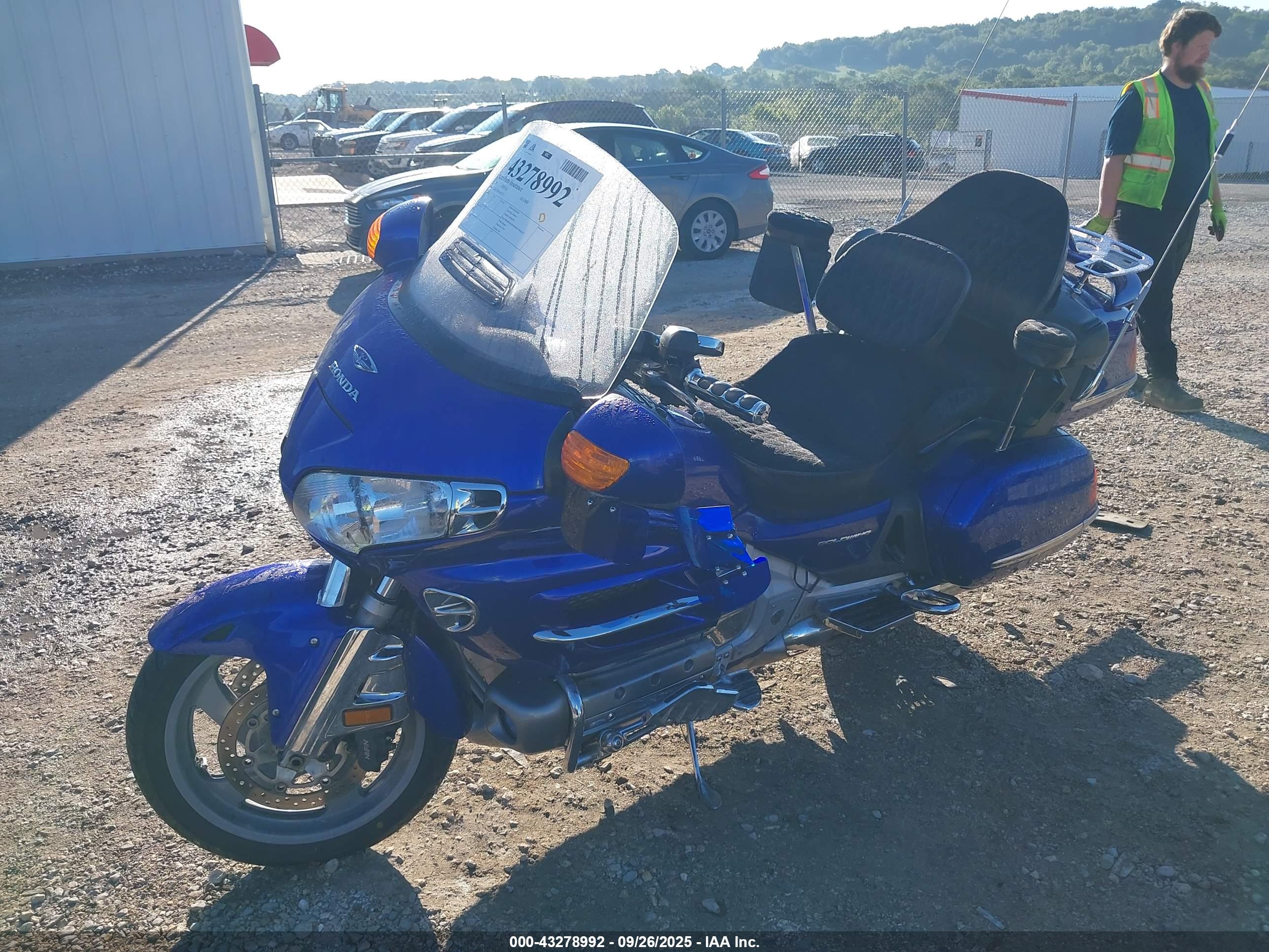 HONDA GL1800 image 2