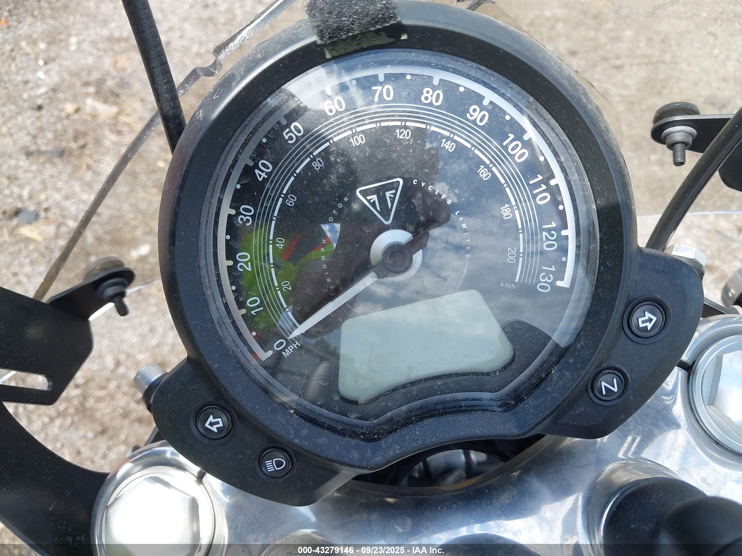 TRIUMPH MOTORCYCLE image 7