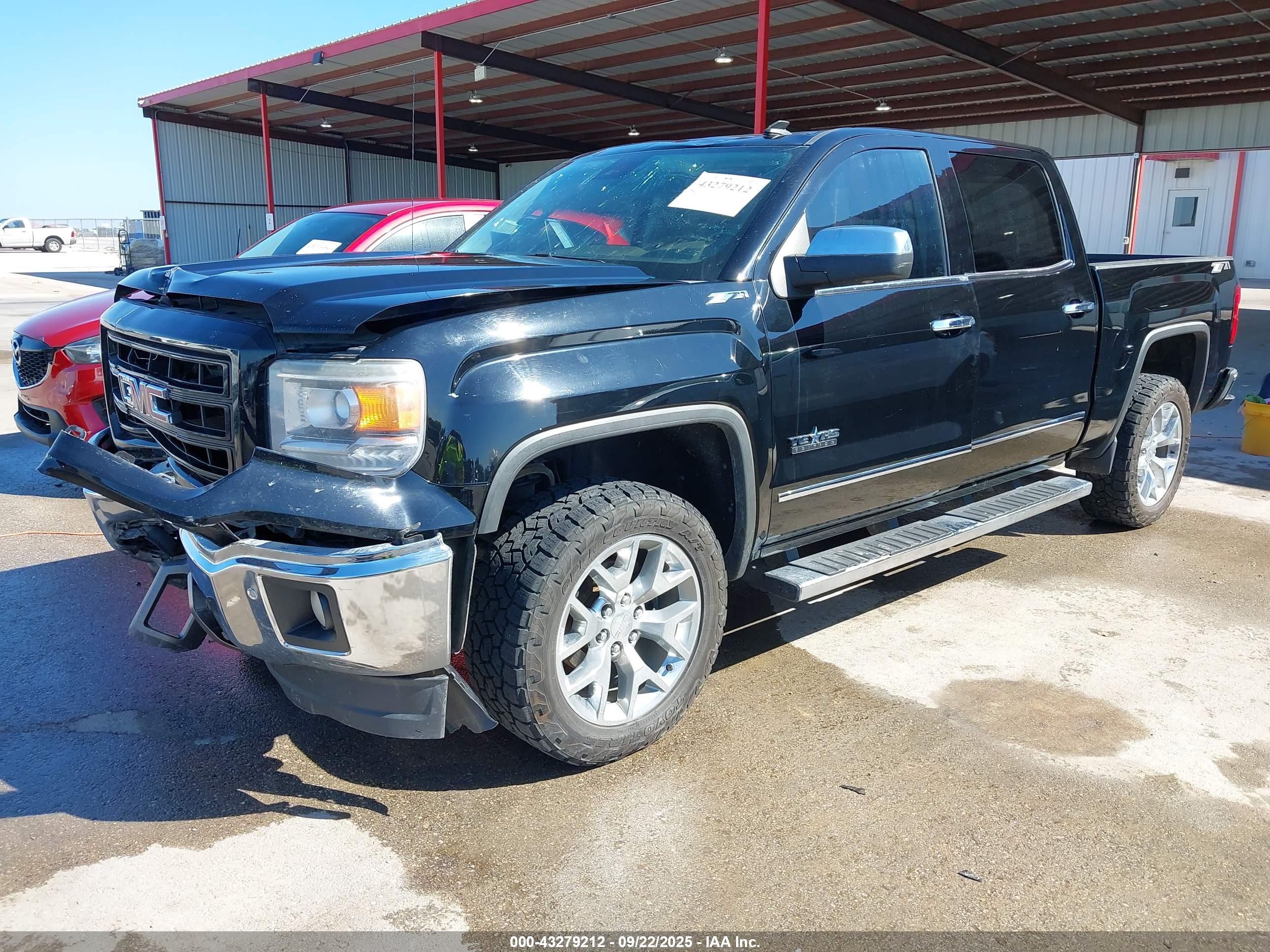 GMC SIERRA image 2