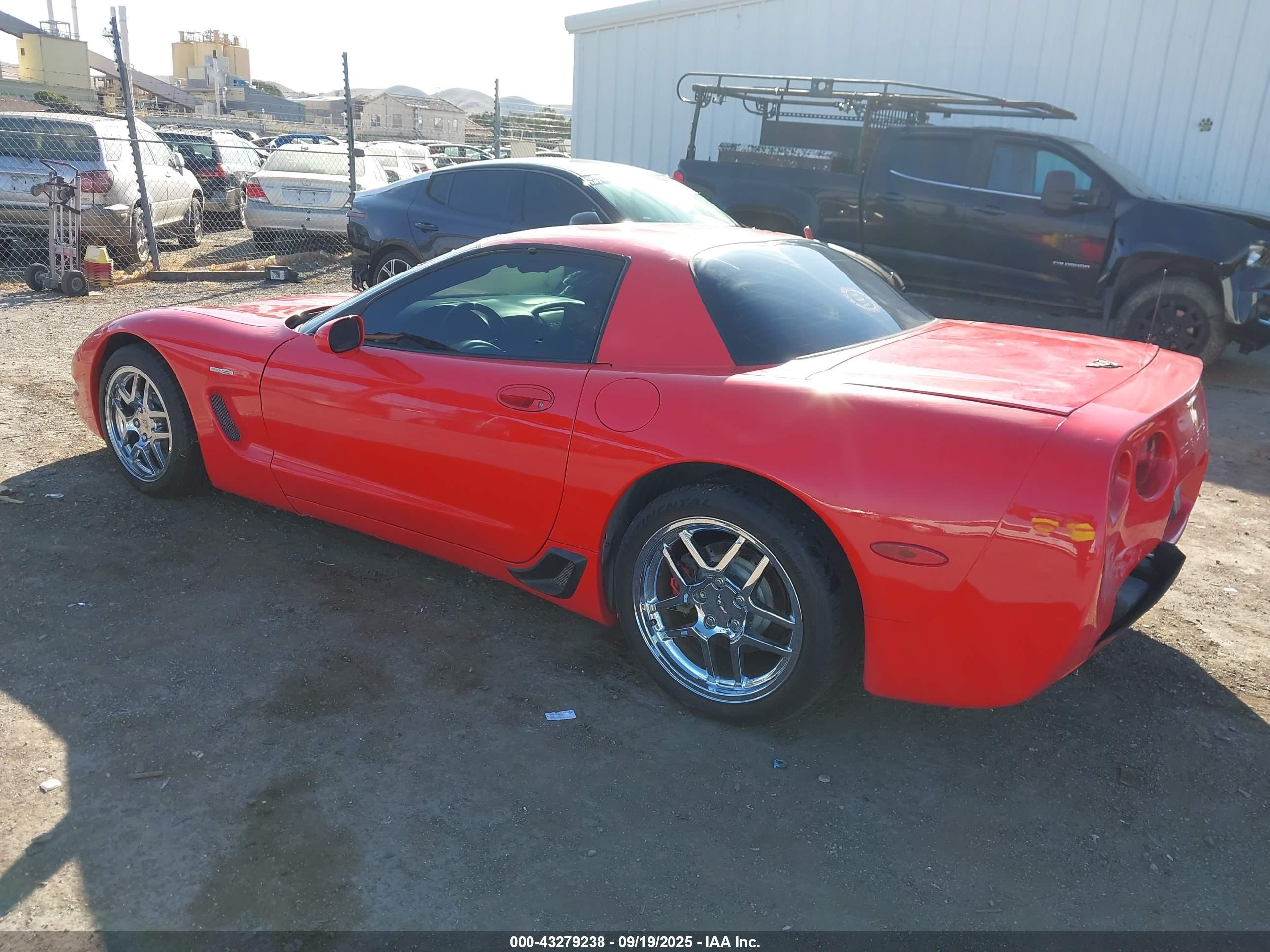 CHEVROLET CORVETTE image 3