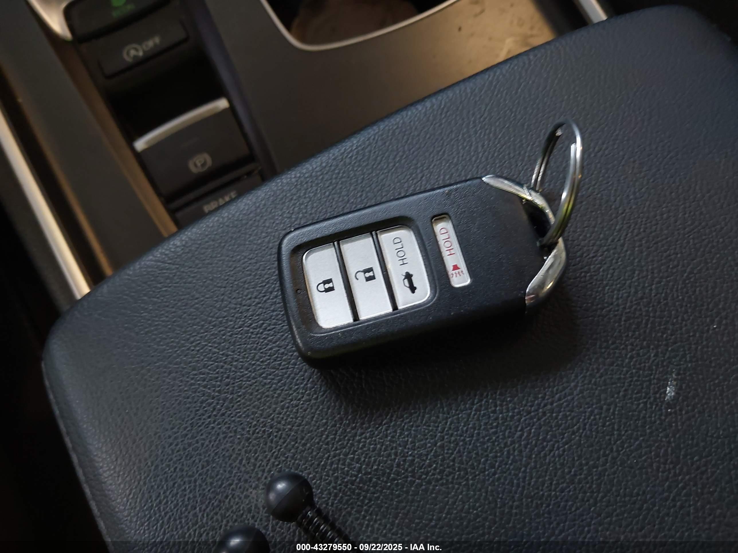 HONDA ACCORD image 11