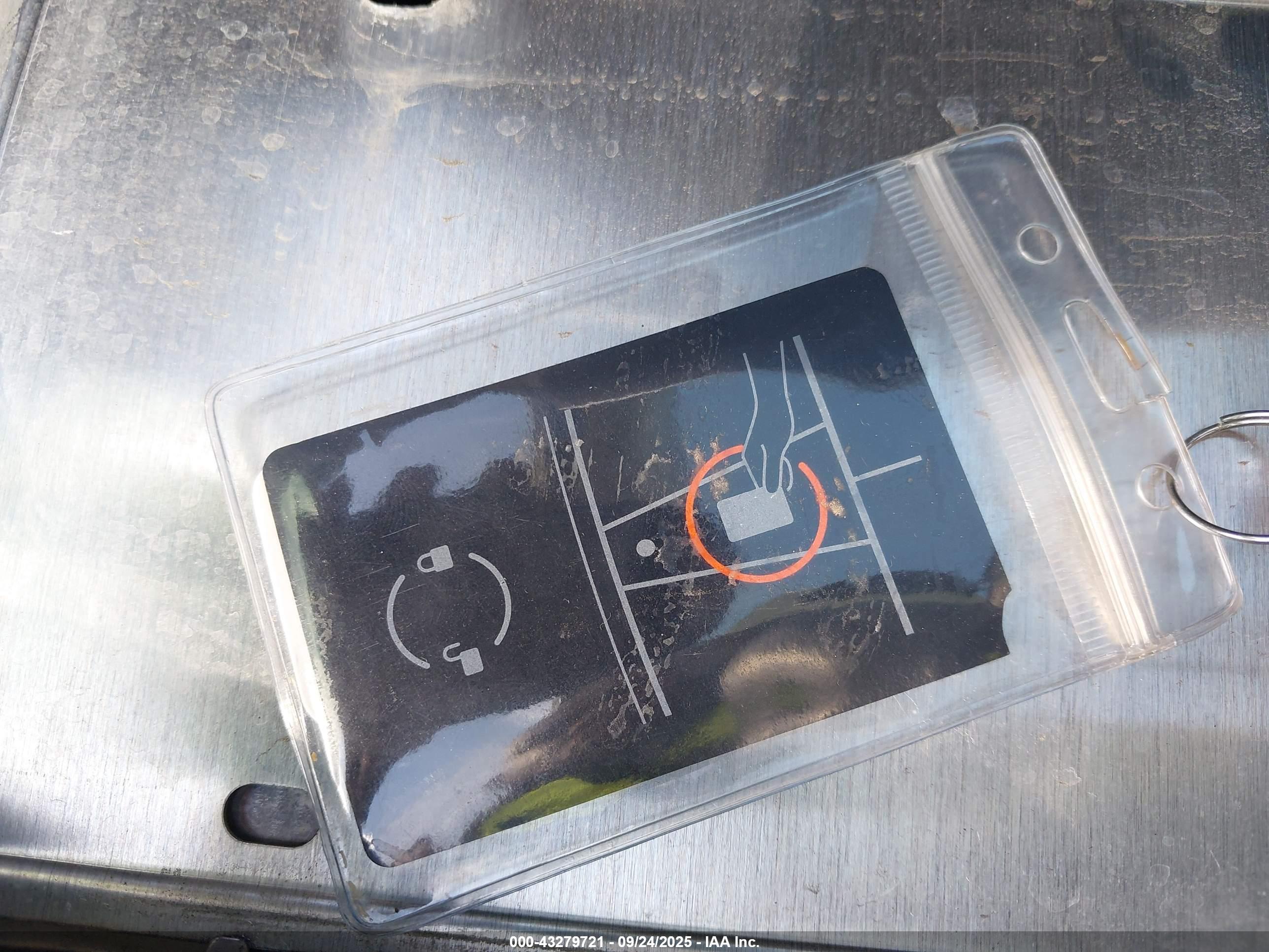 TESLA MODEL image 11