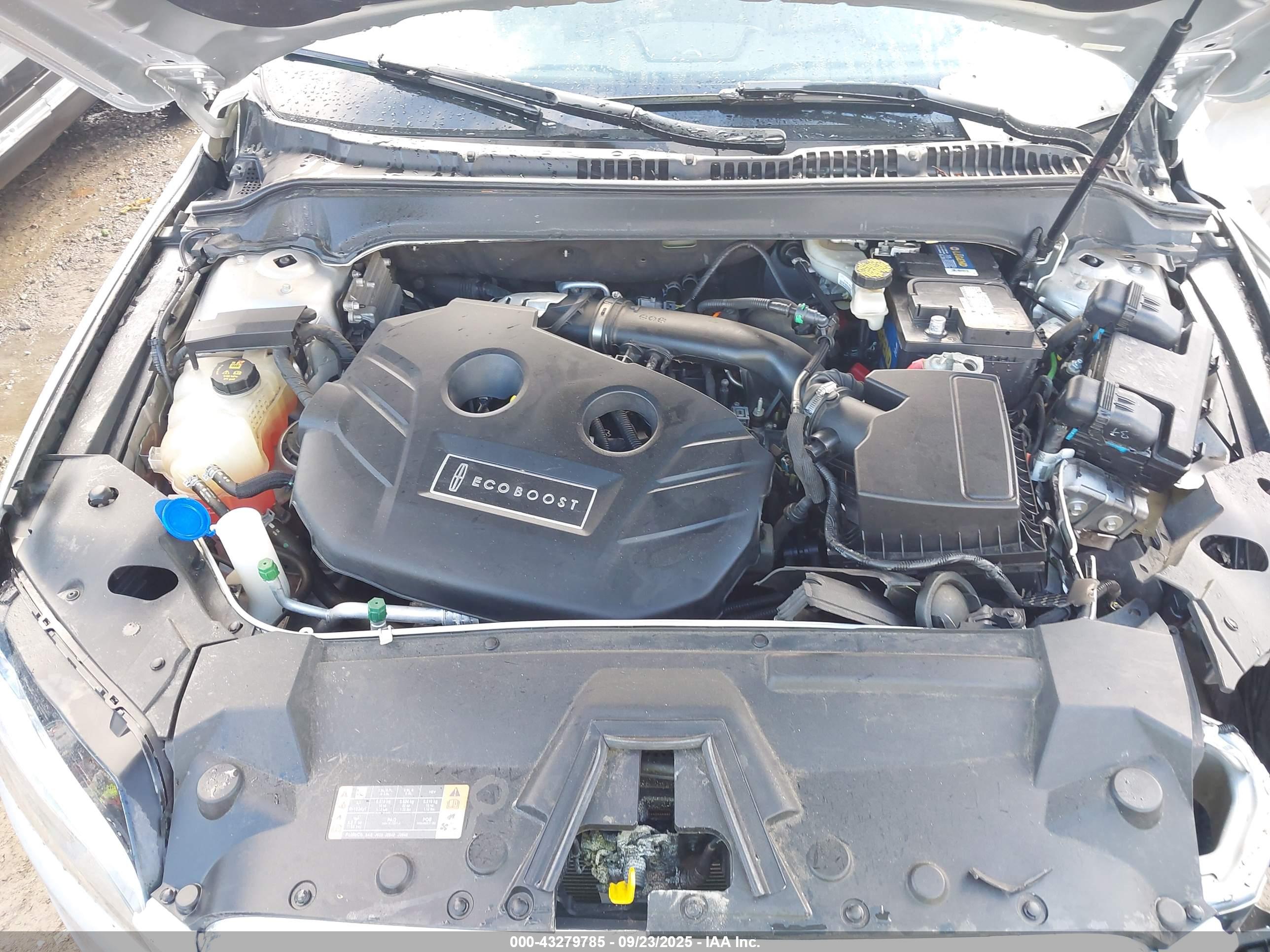 LINCOLN MKZ image 10