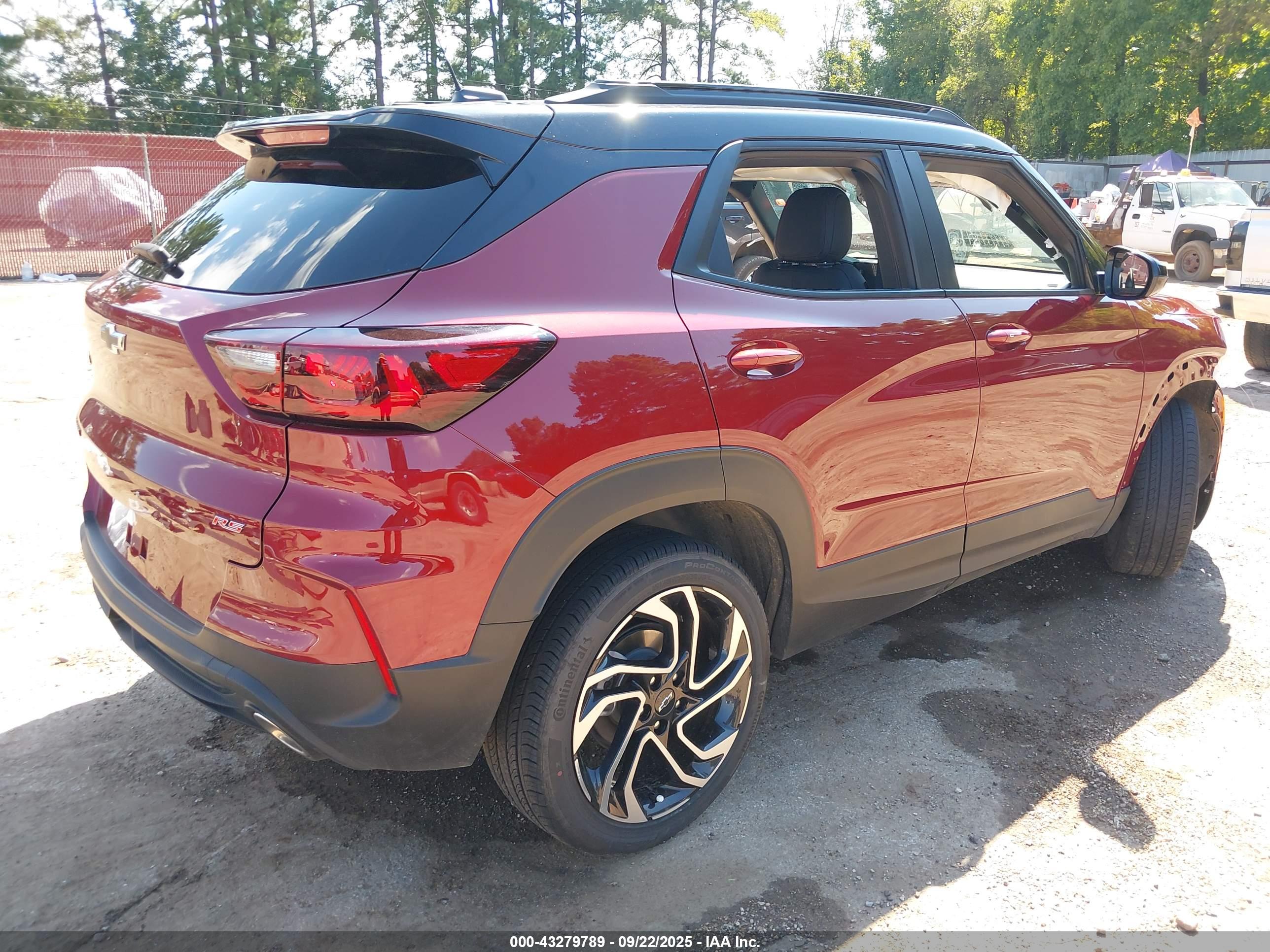 CHEVROLET TRAILBLAZER image 4