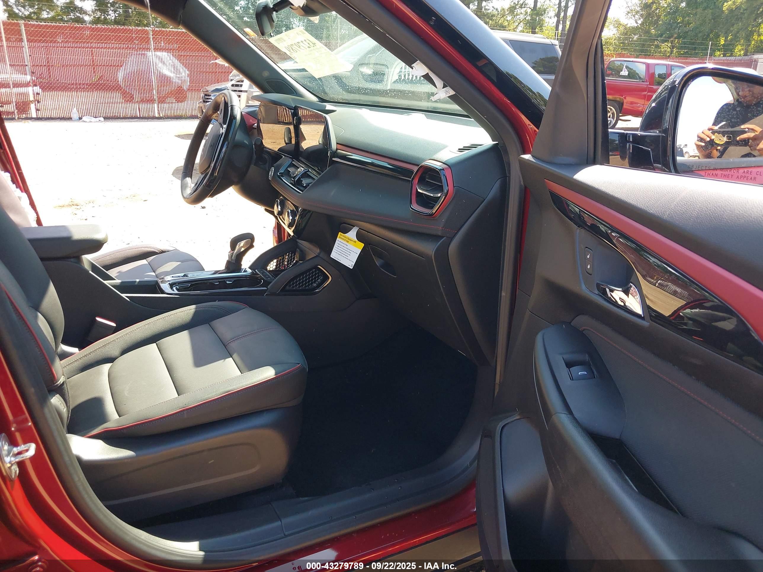 CHEVROLET TRAILBLAZER image 5