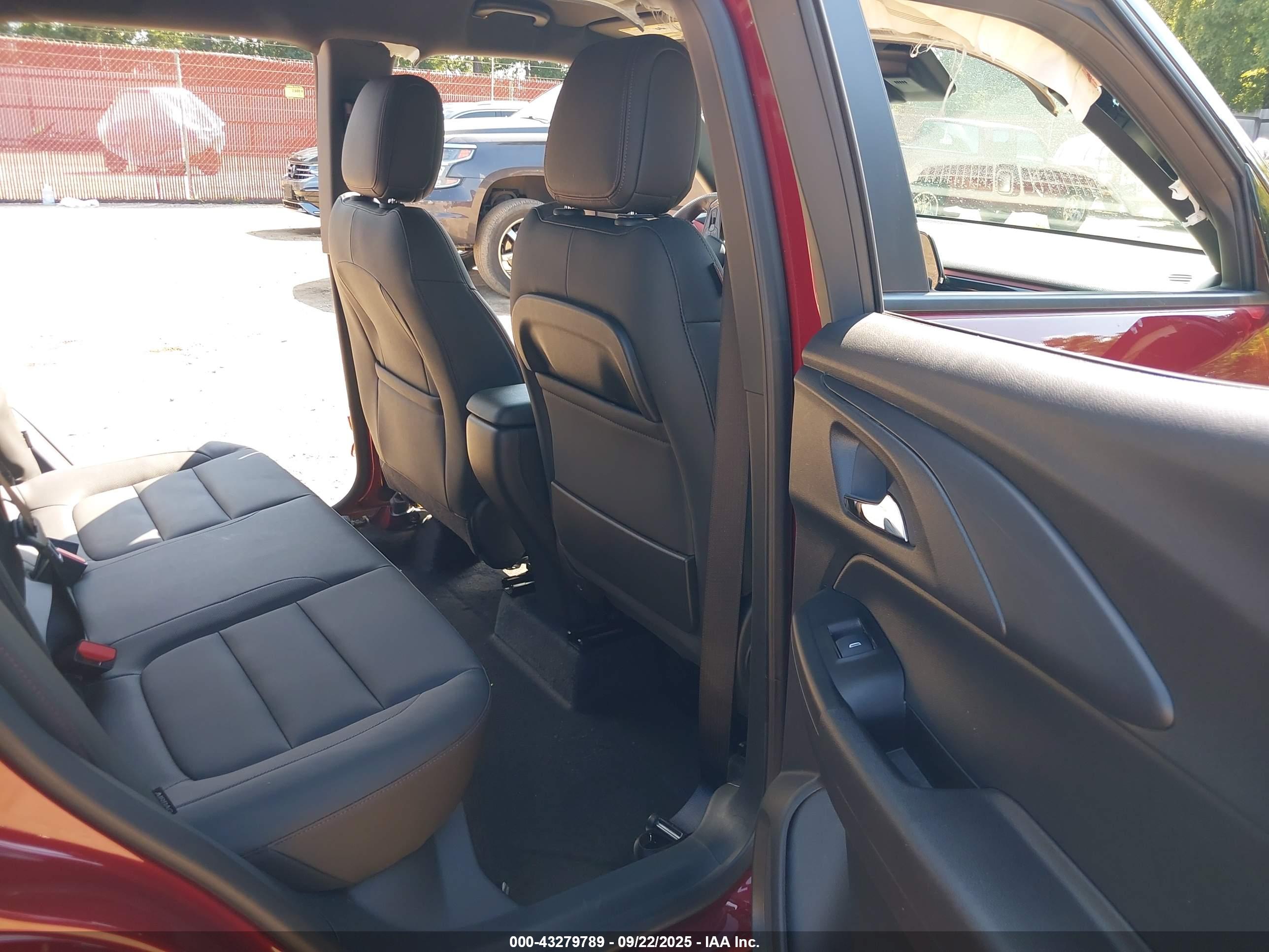 CHEVROLET TRAILBLAZER image 8