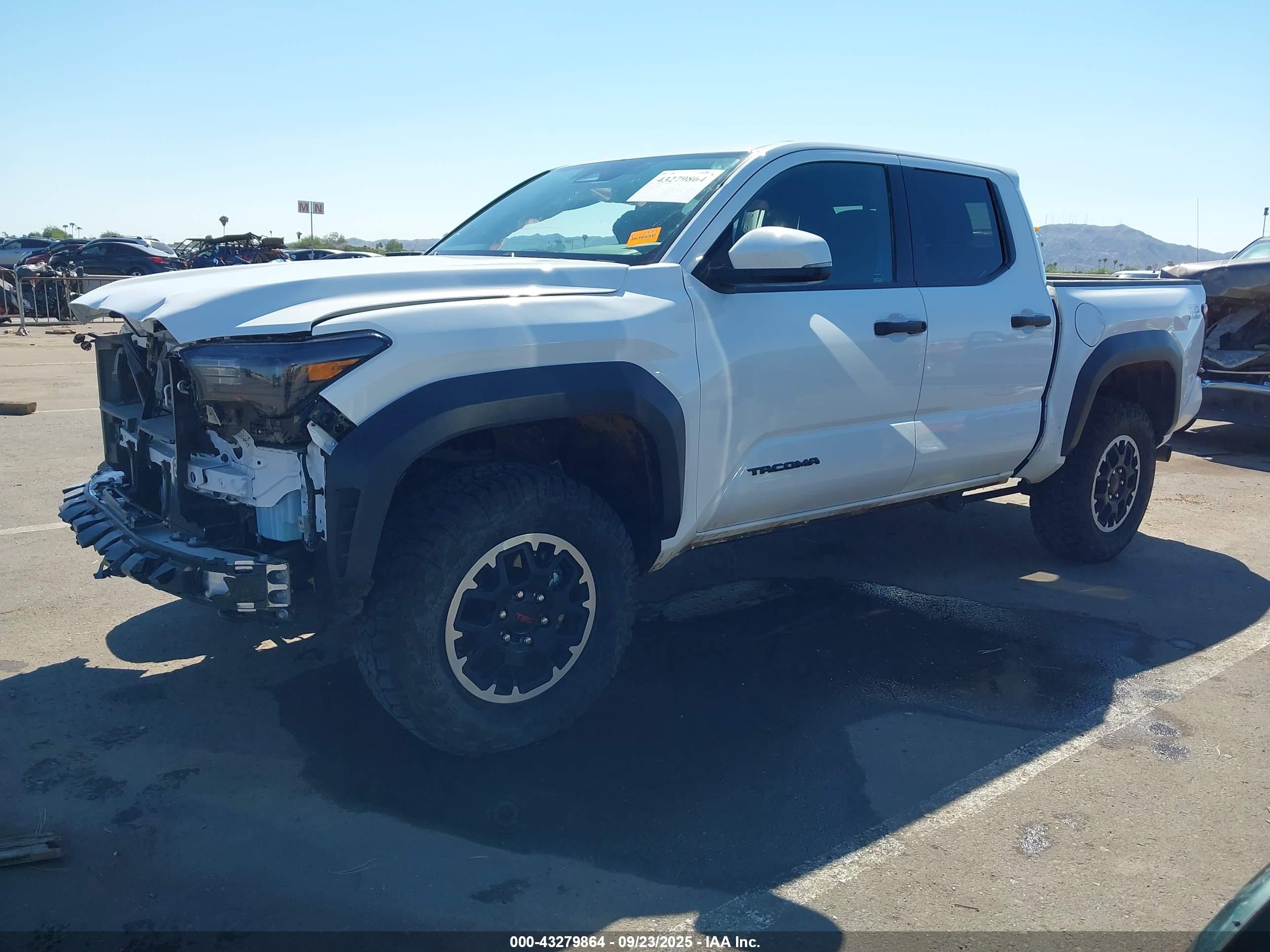 TOYOTA TACOMA image 2