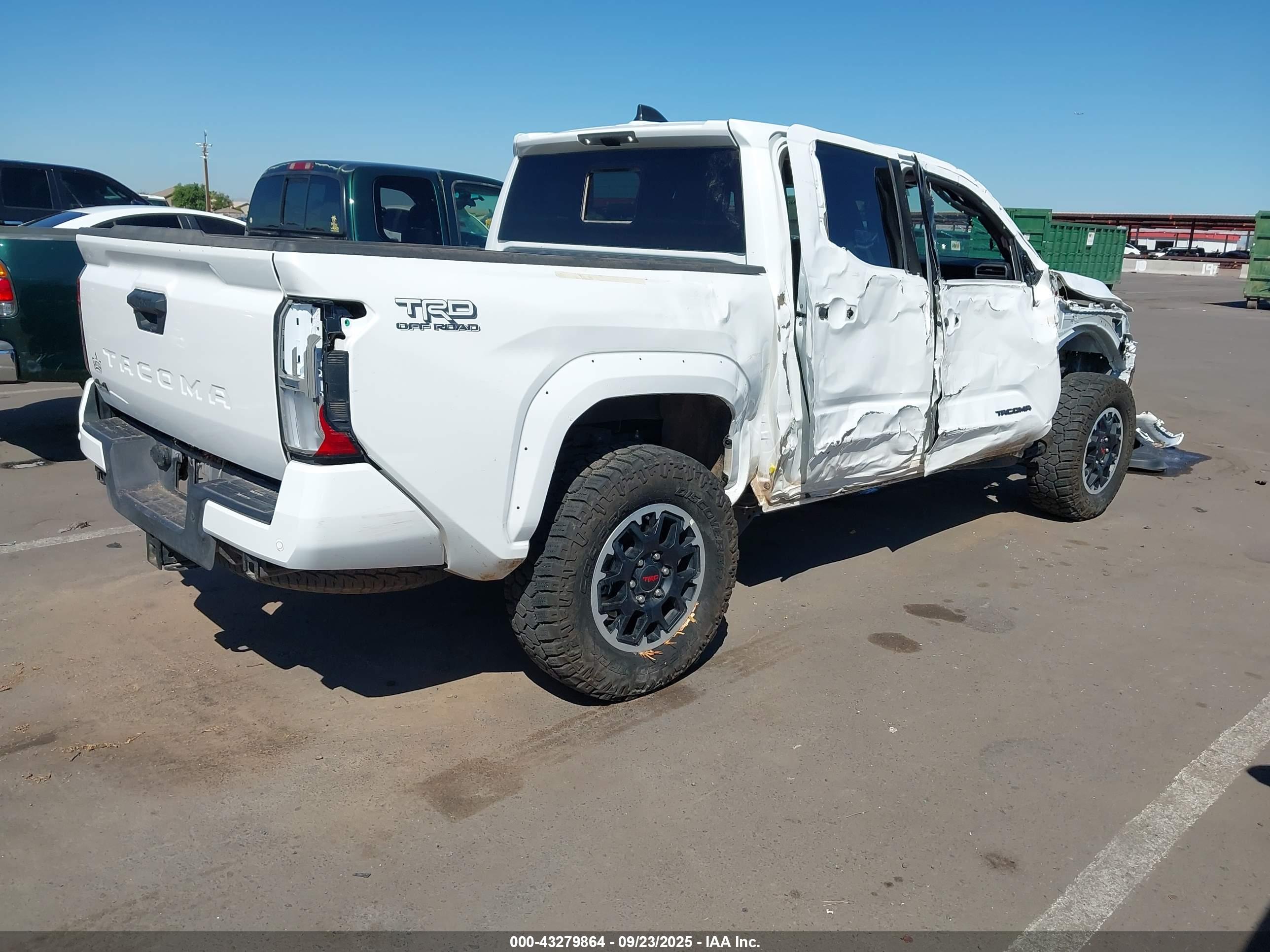 TOYOTA TACOMA image 4