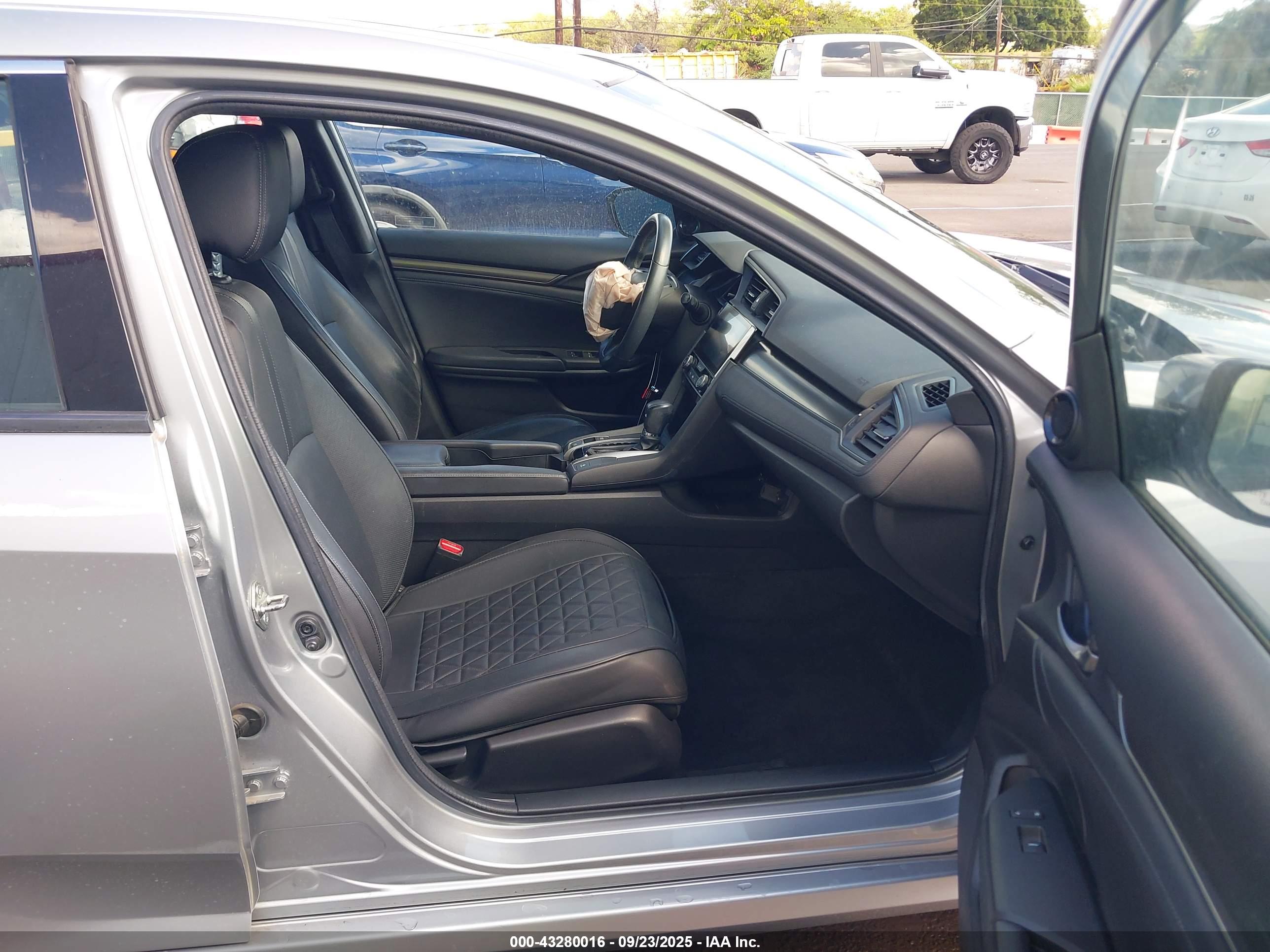 HONDA CIVIC image 5