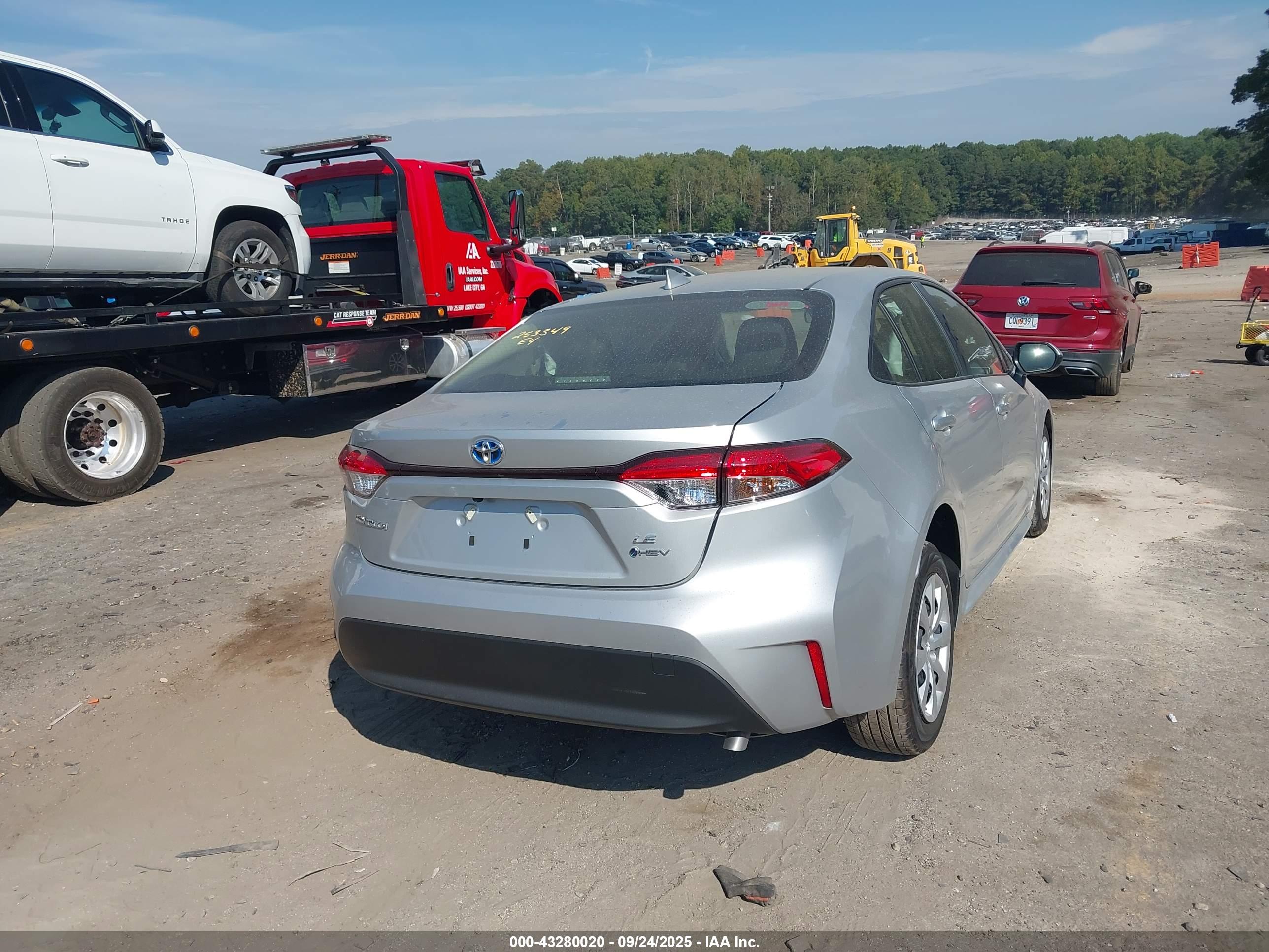 TOYOTA COROLLA image 4