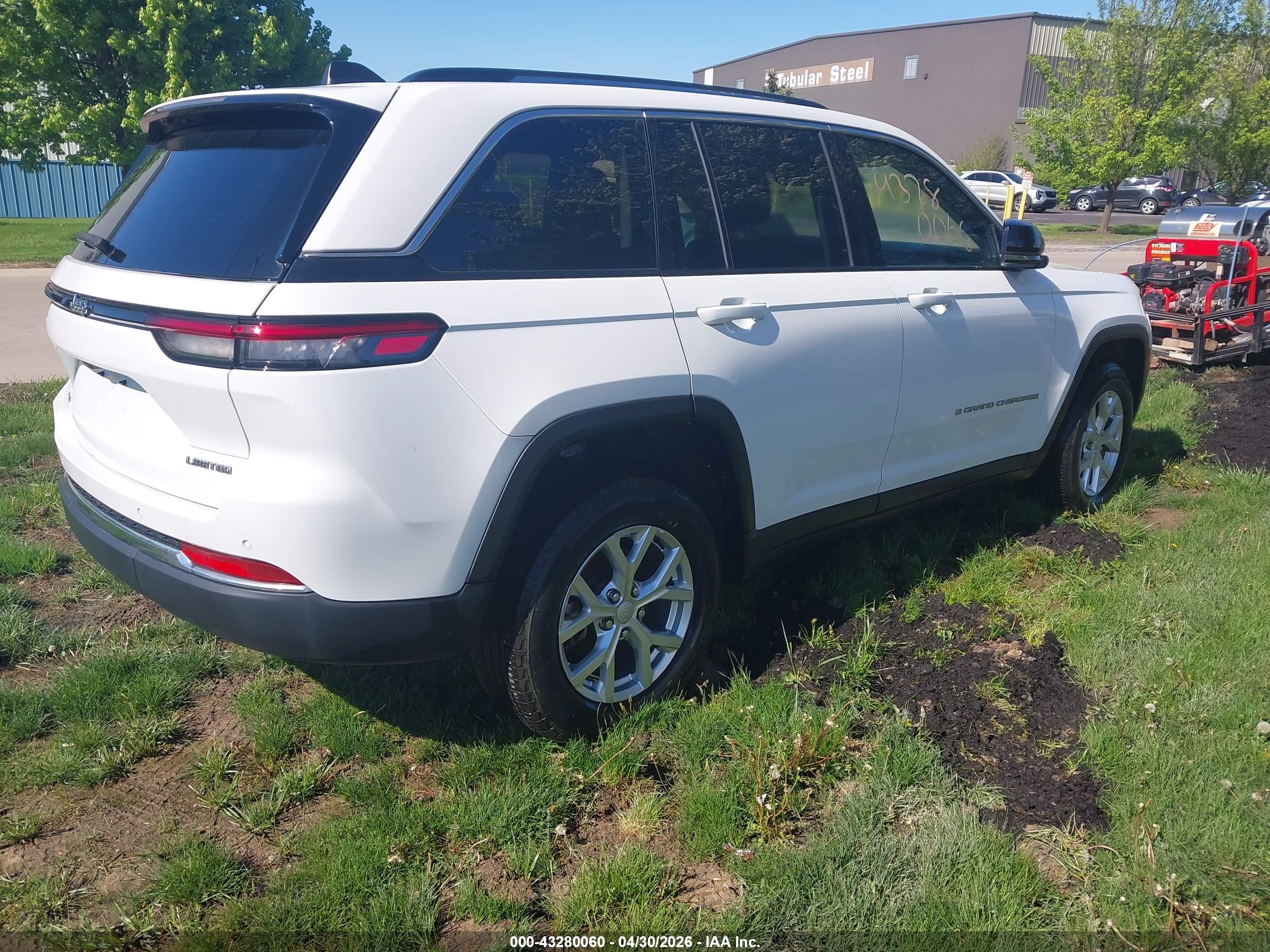 JEEP GRAND image 4